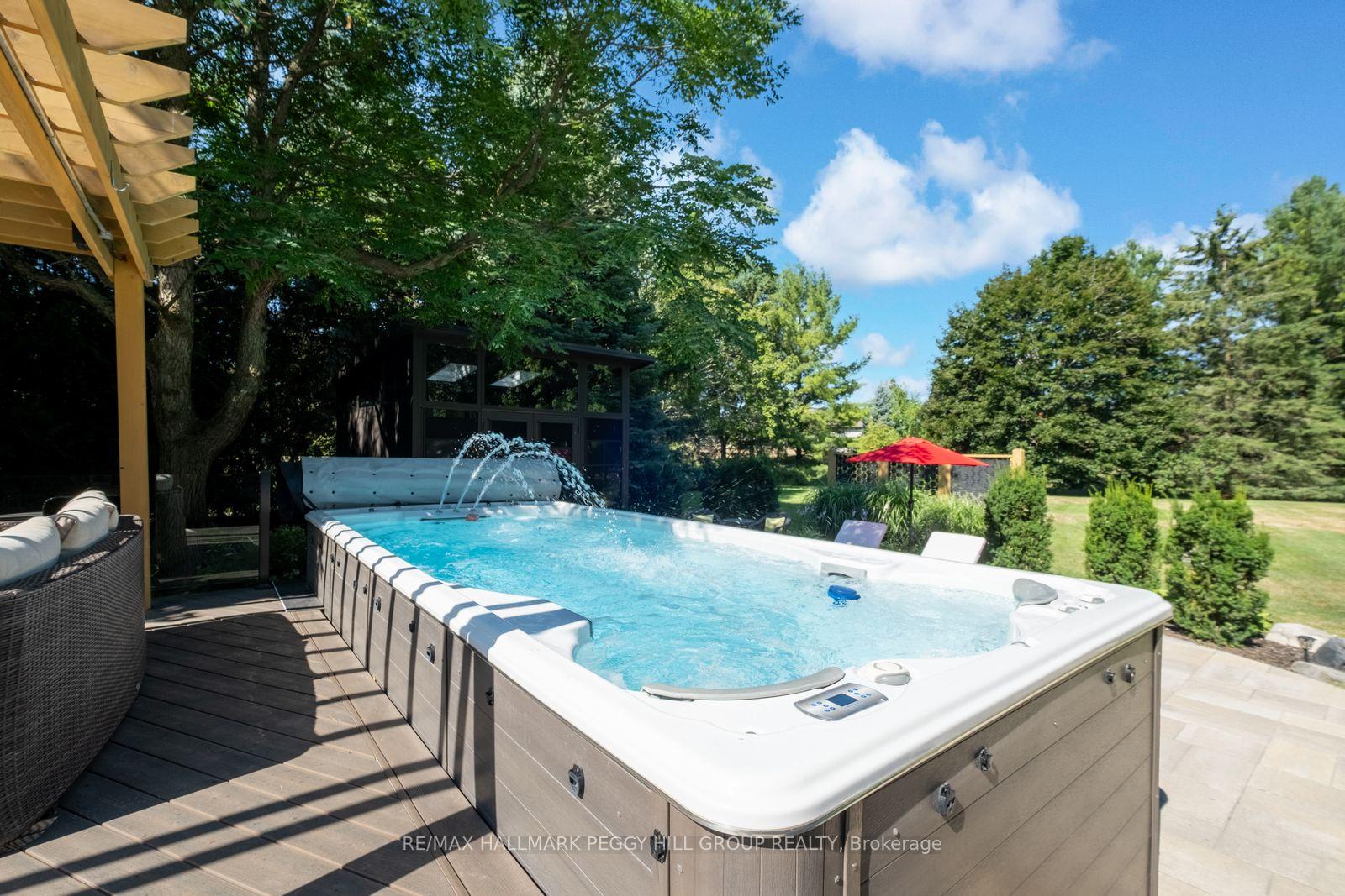 Photo 24 of 68 Mactaggart Drive, King, Nobleton — HOMEH