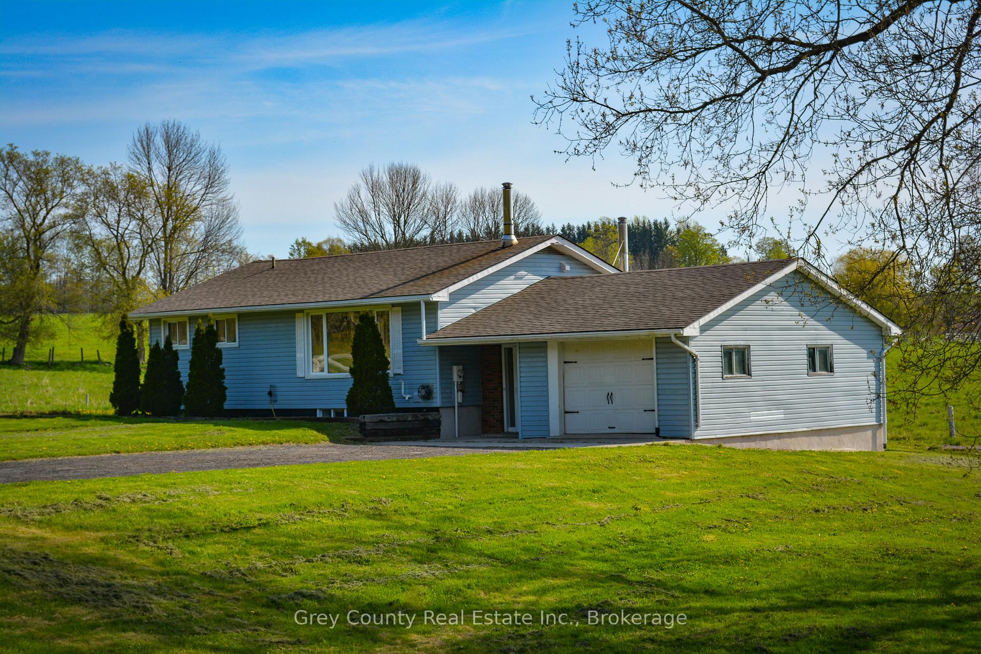 Photo 3 of 617159 Grey Road 29, Meaford — HOMEH