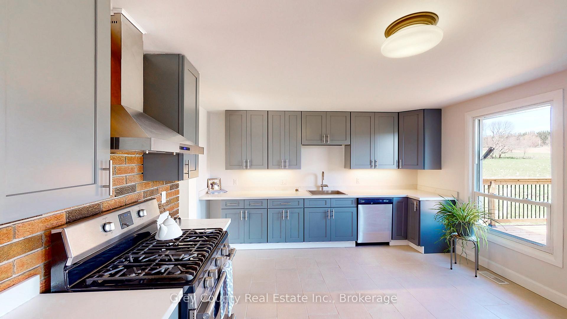 Photo 12 of 617159 Grey Road 29, Meaford — HOMEH