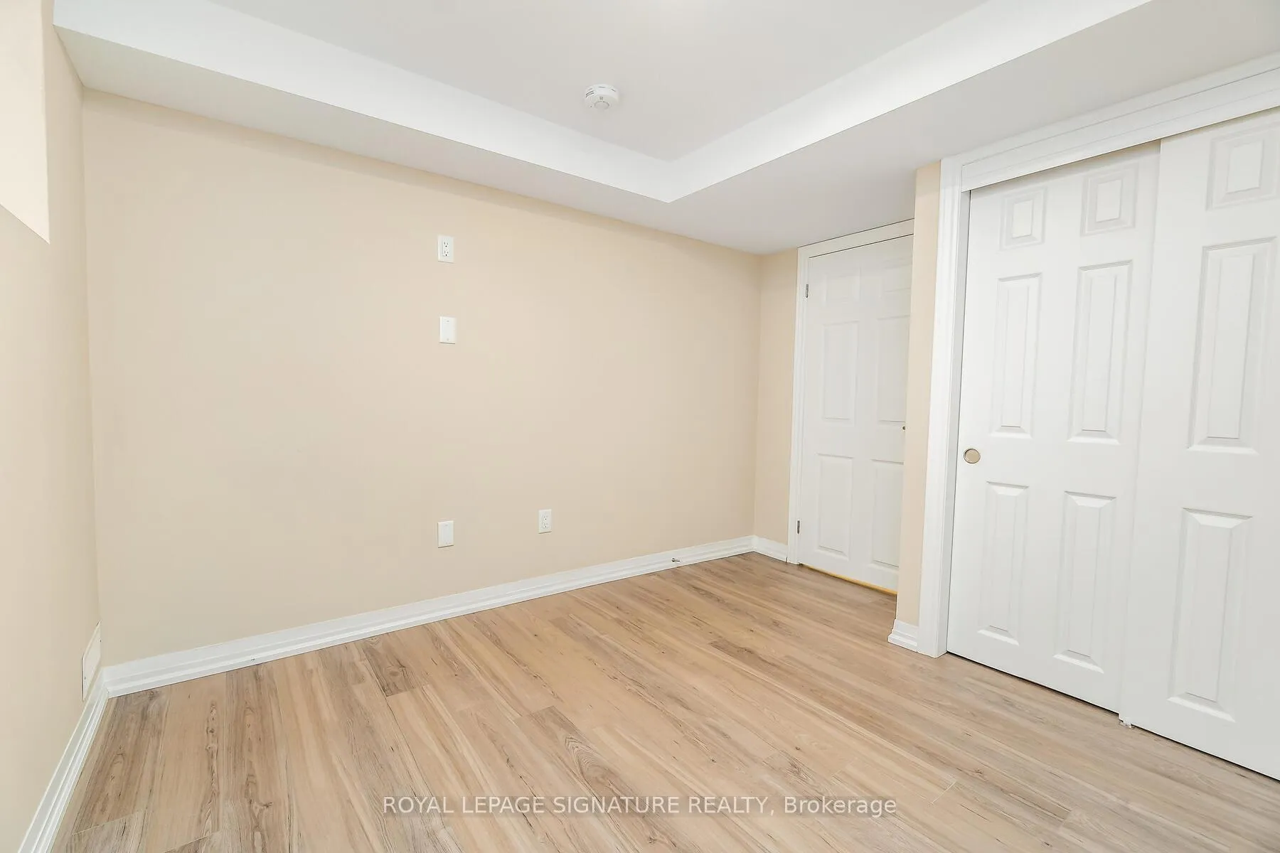 Photo 10 of 62 Summerlea Street, Markham, Middlefield — HOMEH