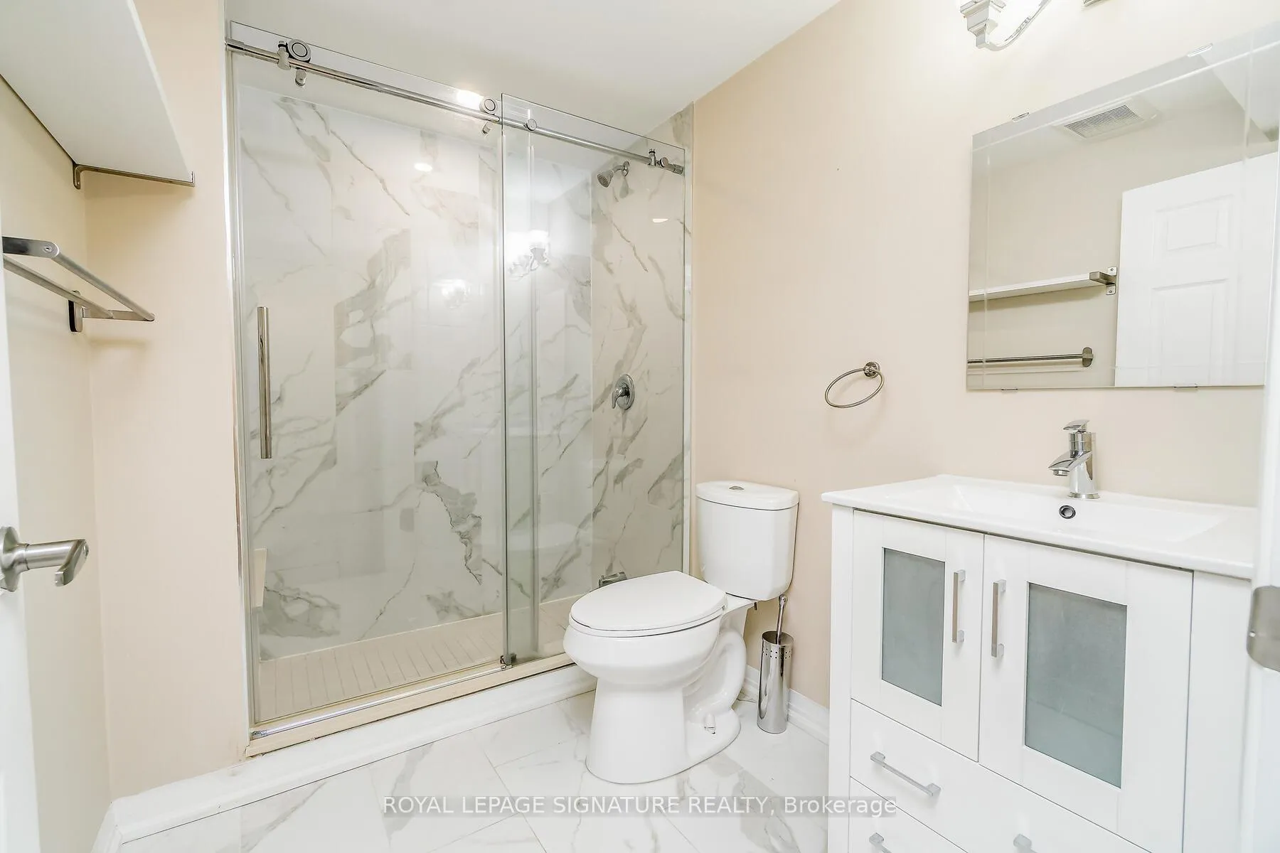 Photo 11 of 62 Summerlea Street, Markham, Middlefield — HOMEH