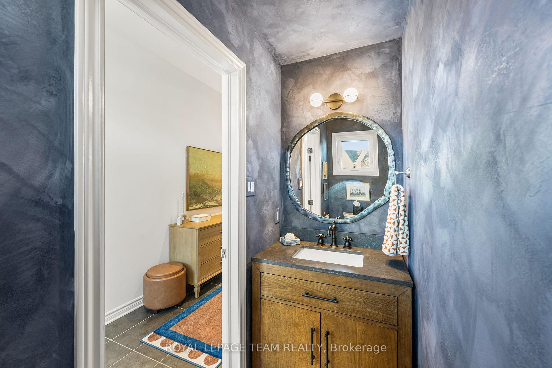 Photo 5 of 200 Akerson Road, Ottawa, Kanata - Emerald Meadows/Trailwest — HOMEH