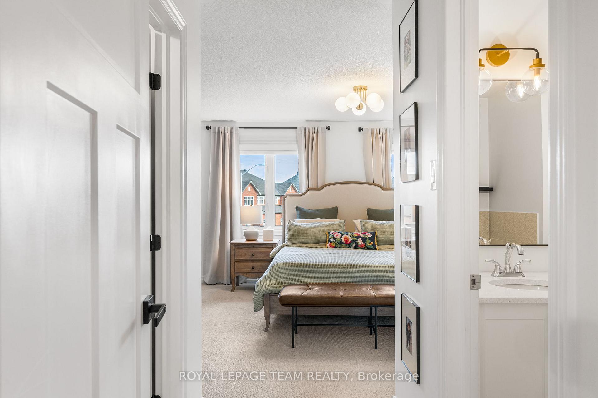 Photo 19 of 200 Akerson Road, Ottawa, Kanata - Emerald Meadows/Trailwest — HOMEH