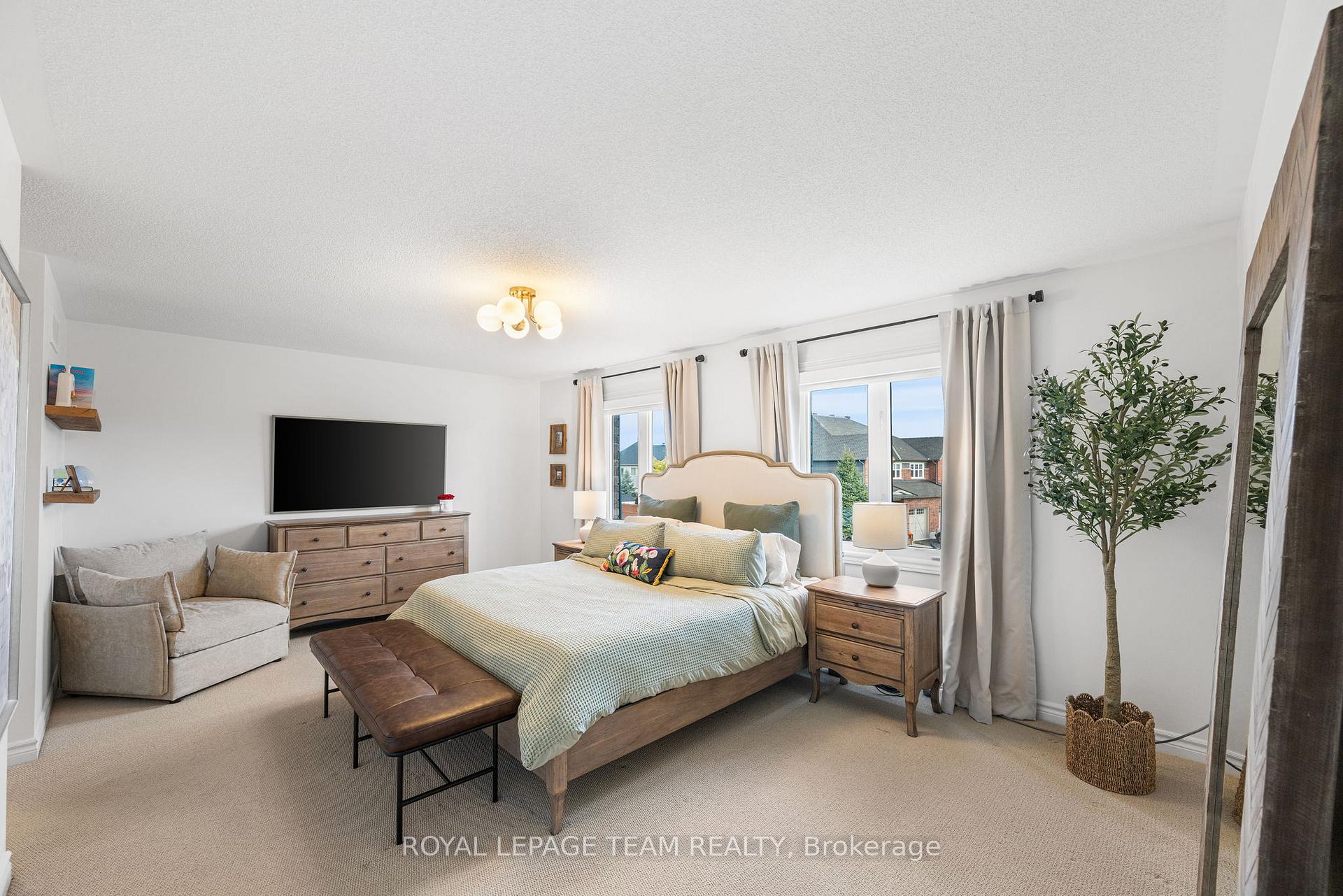 Photo 21 of 200 Akerson Road, Ottawa, Kanata - Emerald Meadows/Trailwest — HOMEH