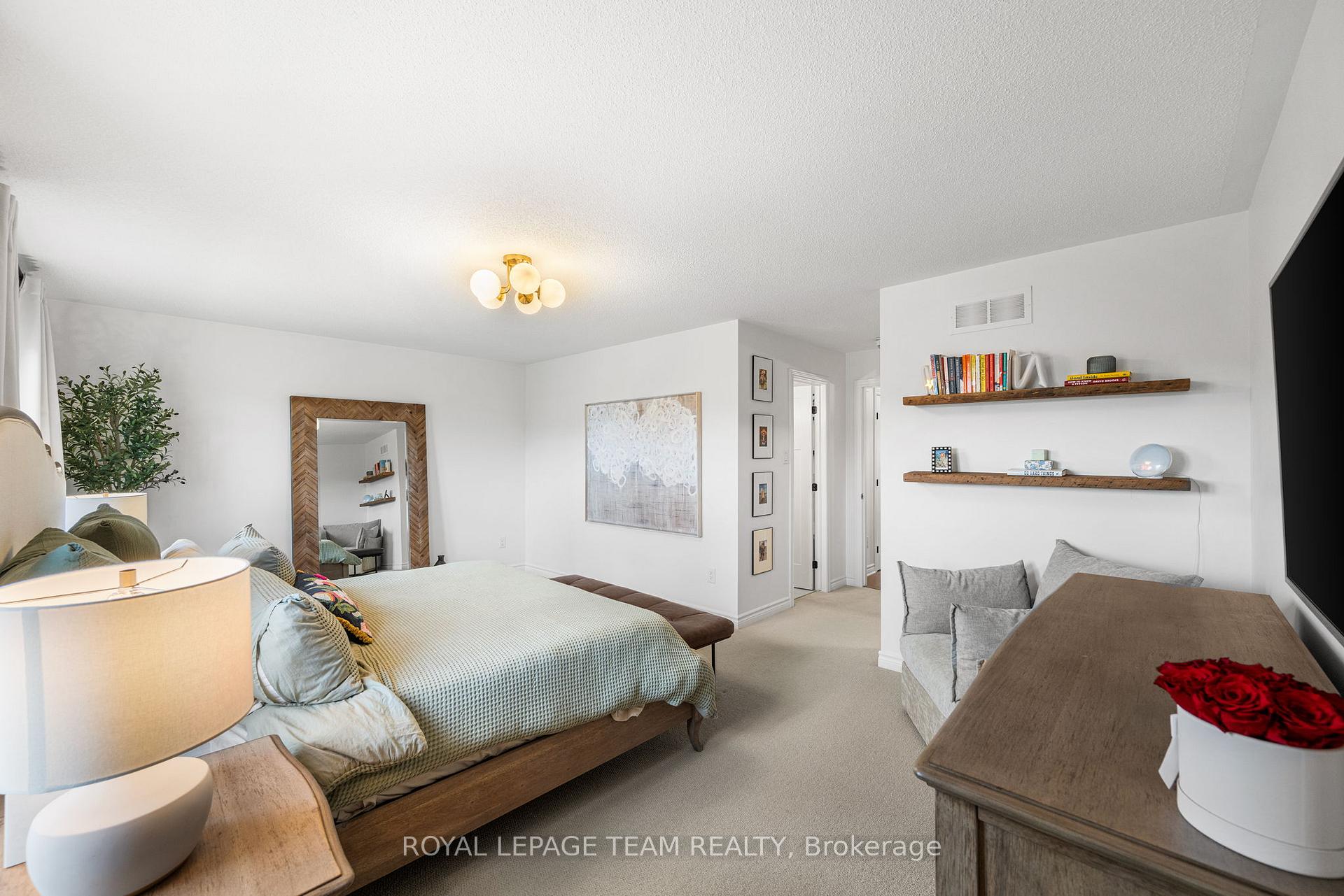 Photo 22 of 200 Akerson Road, Ottawa, Kanata - Emerald Meadows/Trailwest — HOMEH