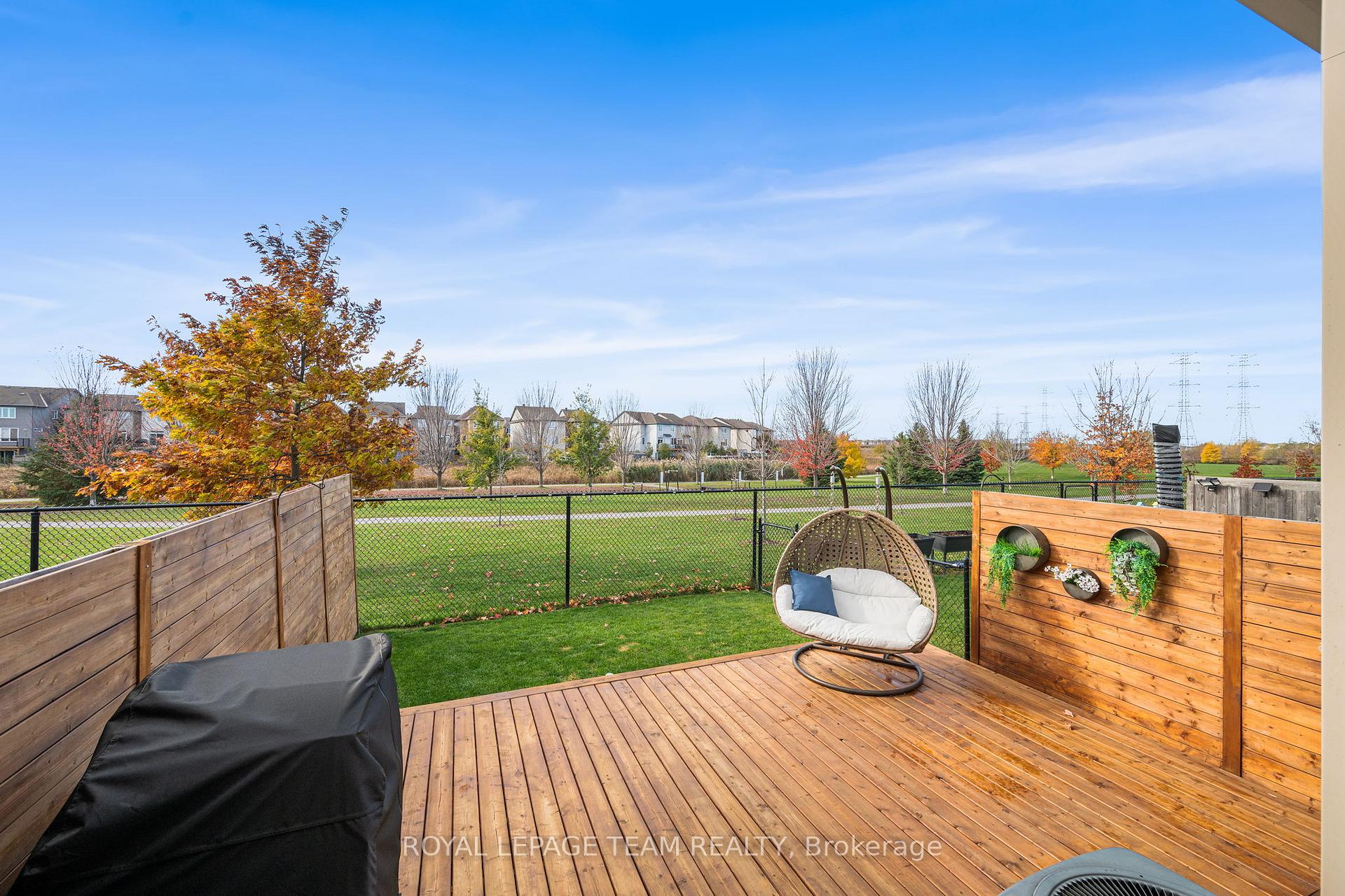 Photo 36 of 200 Akerson Road, Ottawa, Kanata - Emerald Meadows/Trailwest — HOMEH