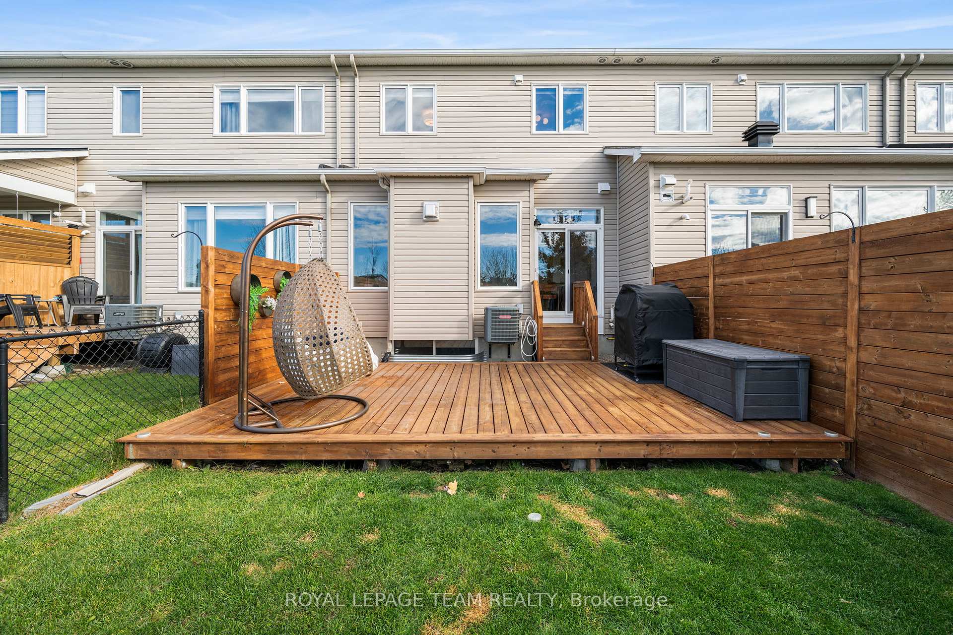 Photo 39 of 200 Akerson Road, Ottawa, Kanata - Emerald Meadows/Trailwest — HOMEH