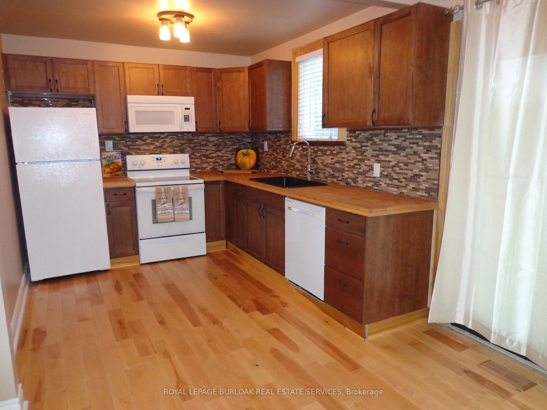 Photo 10 of 212 Mcanulty Boulevard, Hamilton, Industrial Sector — HOMEH