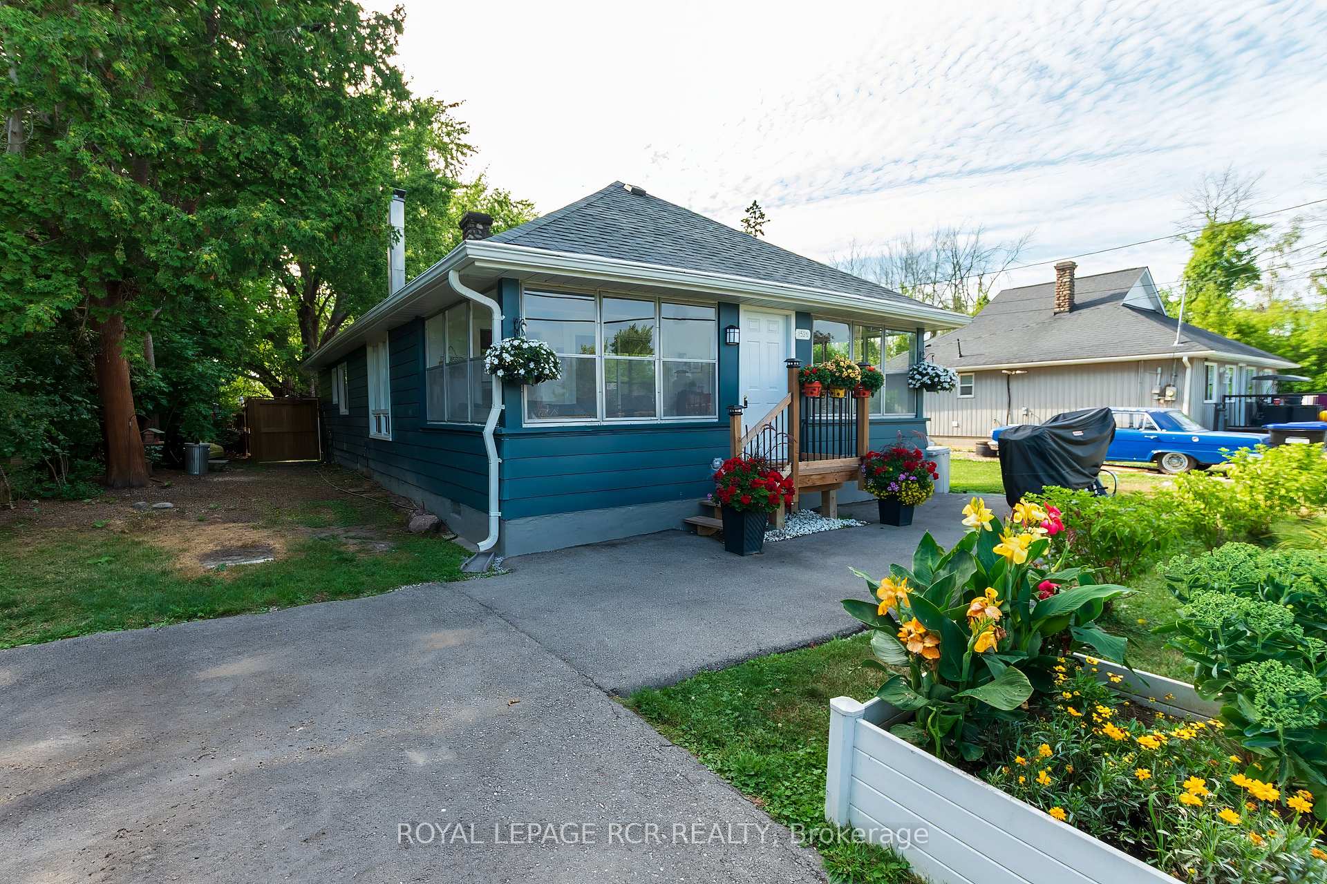 Photo 1 of 1526 Houston Avenue, Innisfil, Alcona — HOMEH
