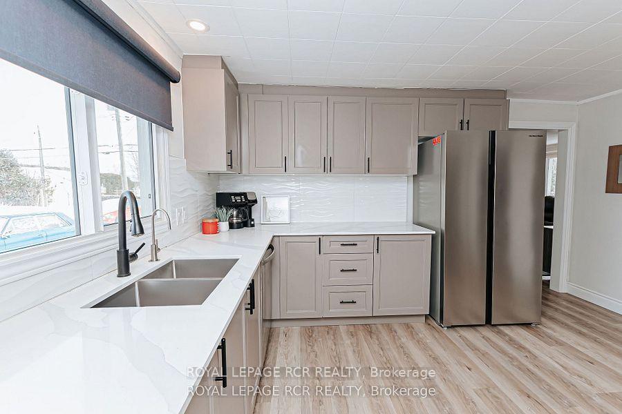 Photo 8 of 1526 Houston Avenue, Innisfil, Alcona — HOMEH