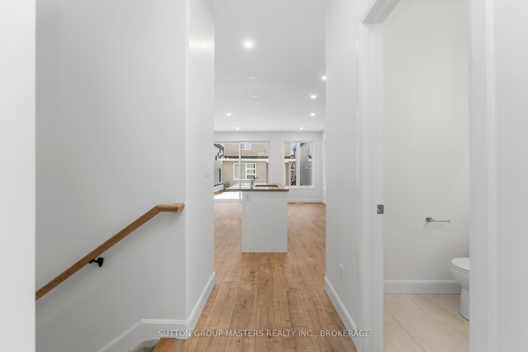 Photo 19 of 208 Superior Drive, Loyalist, Amherstview — HOMEH
