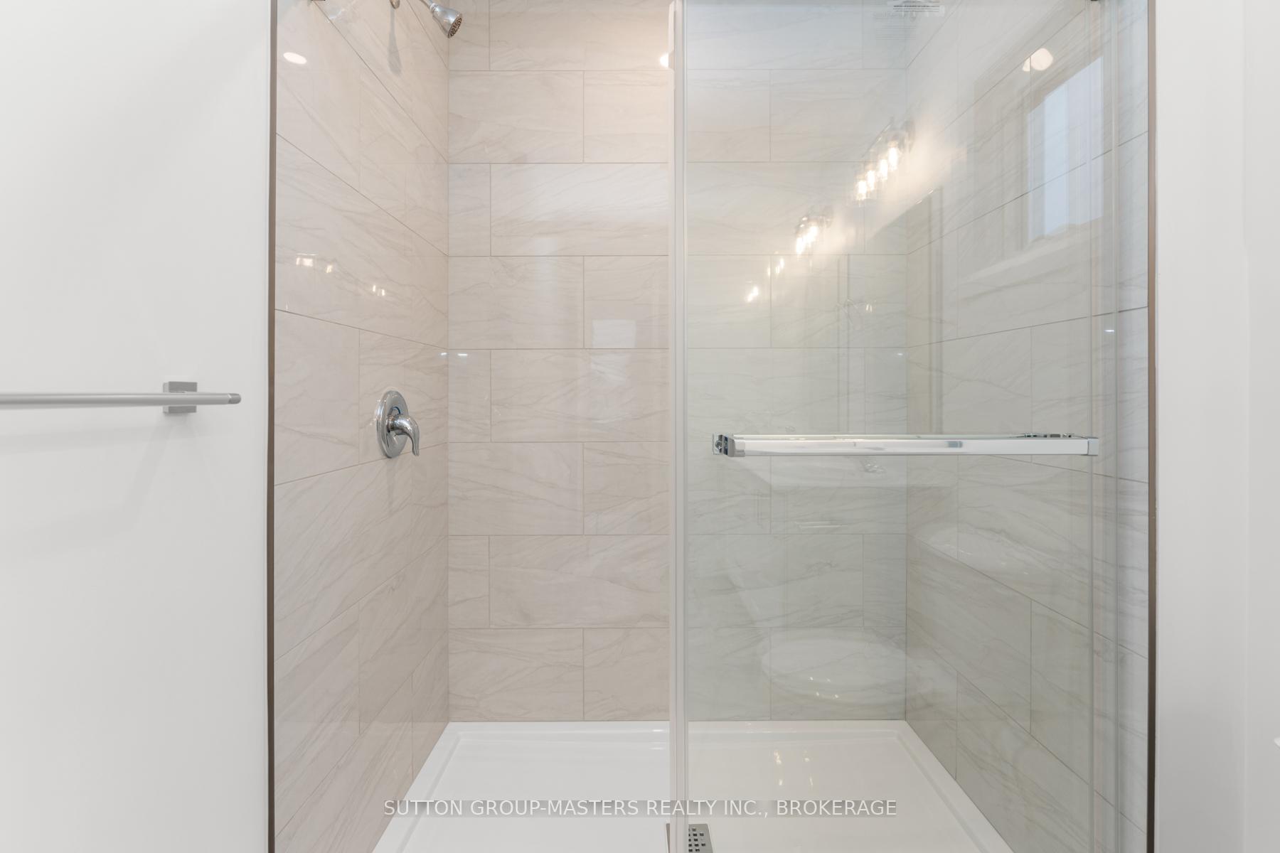 Photo 29 of 208 Superior Drive, Loyalist, Amherstview — HOMEH