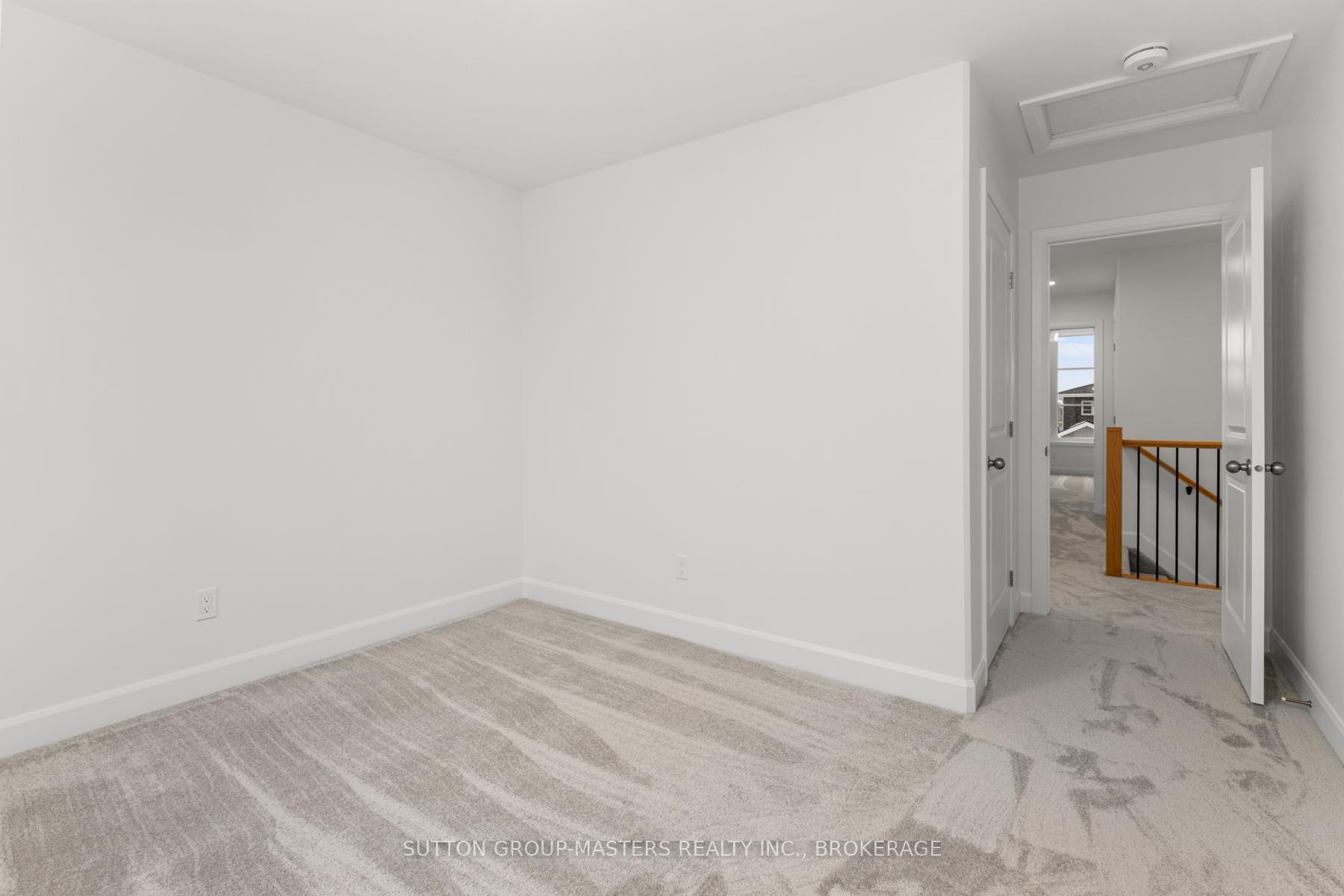 Photo 35 of 208 Superior Drive, Loyalist, Amherstview — HOMEH