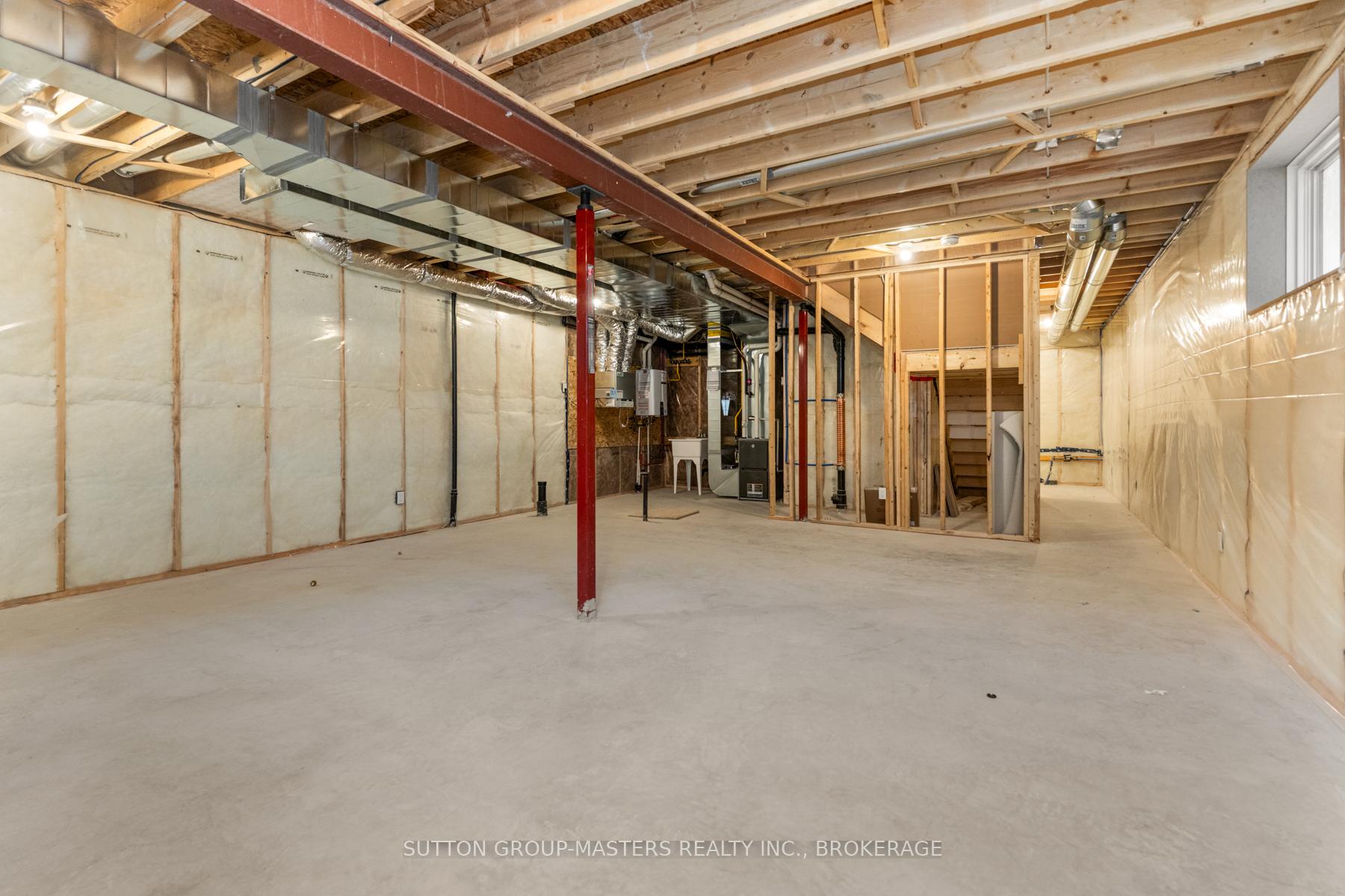 Photo 46 of 208 Superior Drive, Loyalist, Amherstview — HOMEH