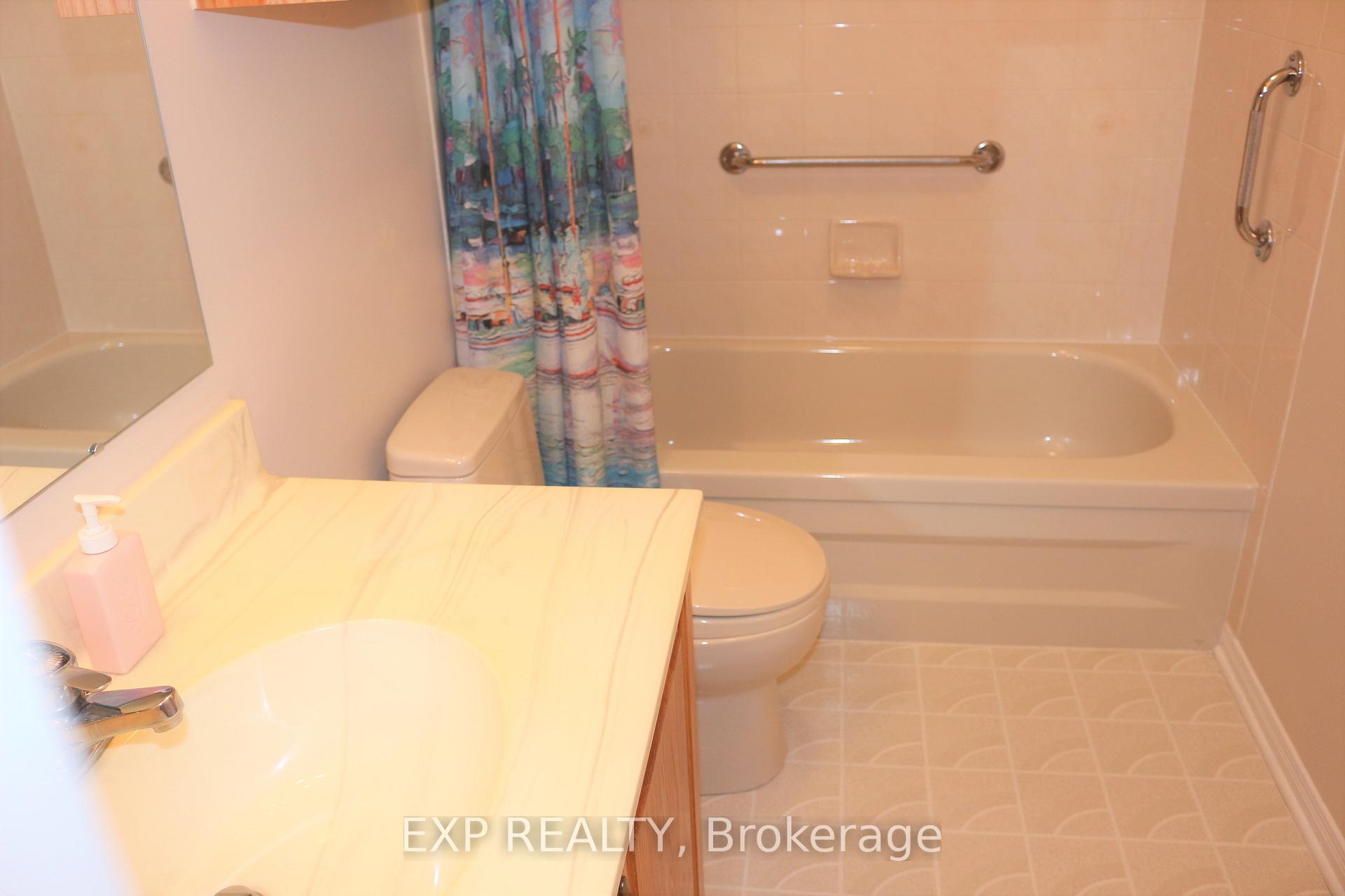 Photo 19 of 14 Black Rivers Place, Ottawa, Kanata - Bridlewood — HOMEH