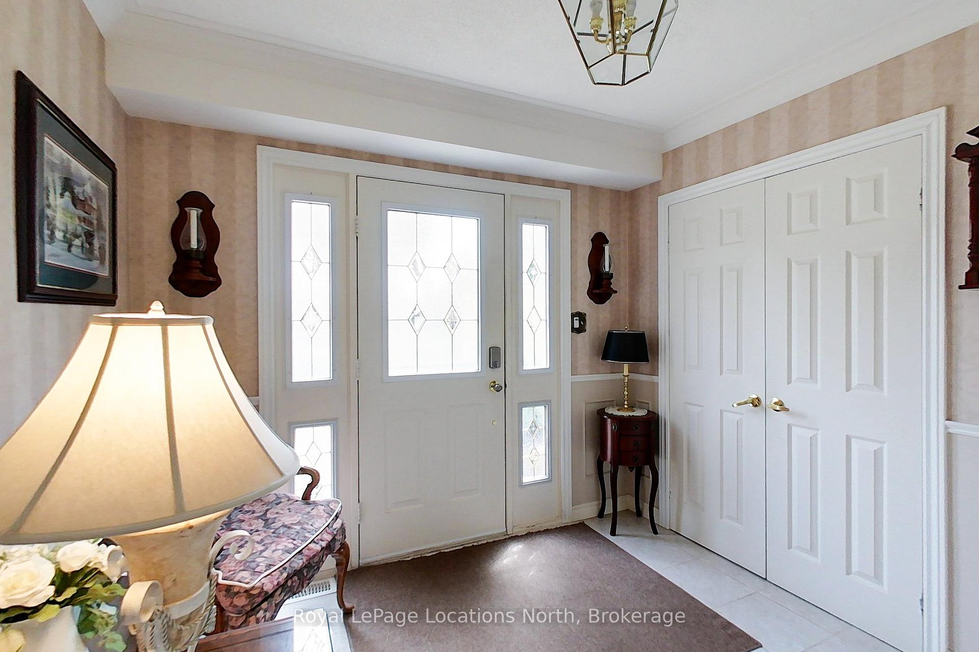 Photo 3 of 256 Union Street, Meaford — HOMEH