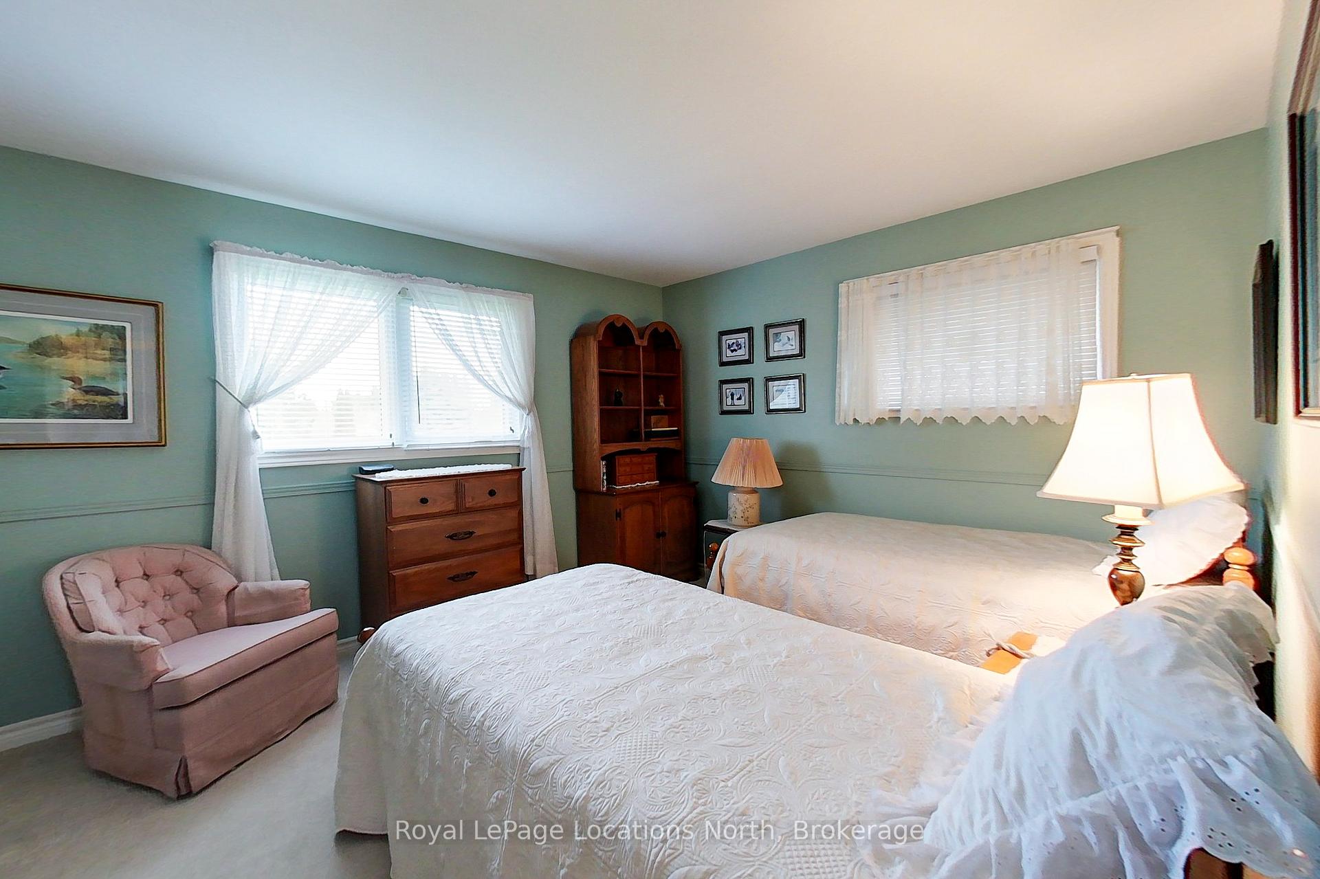 Photo 18 of 256 Union Street, Meaford — HOMEH