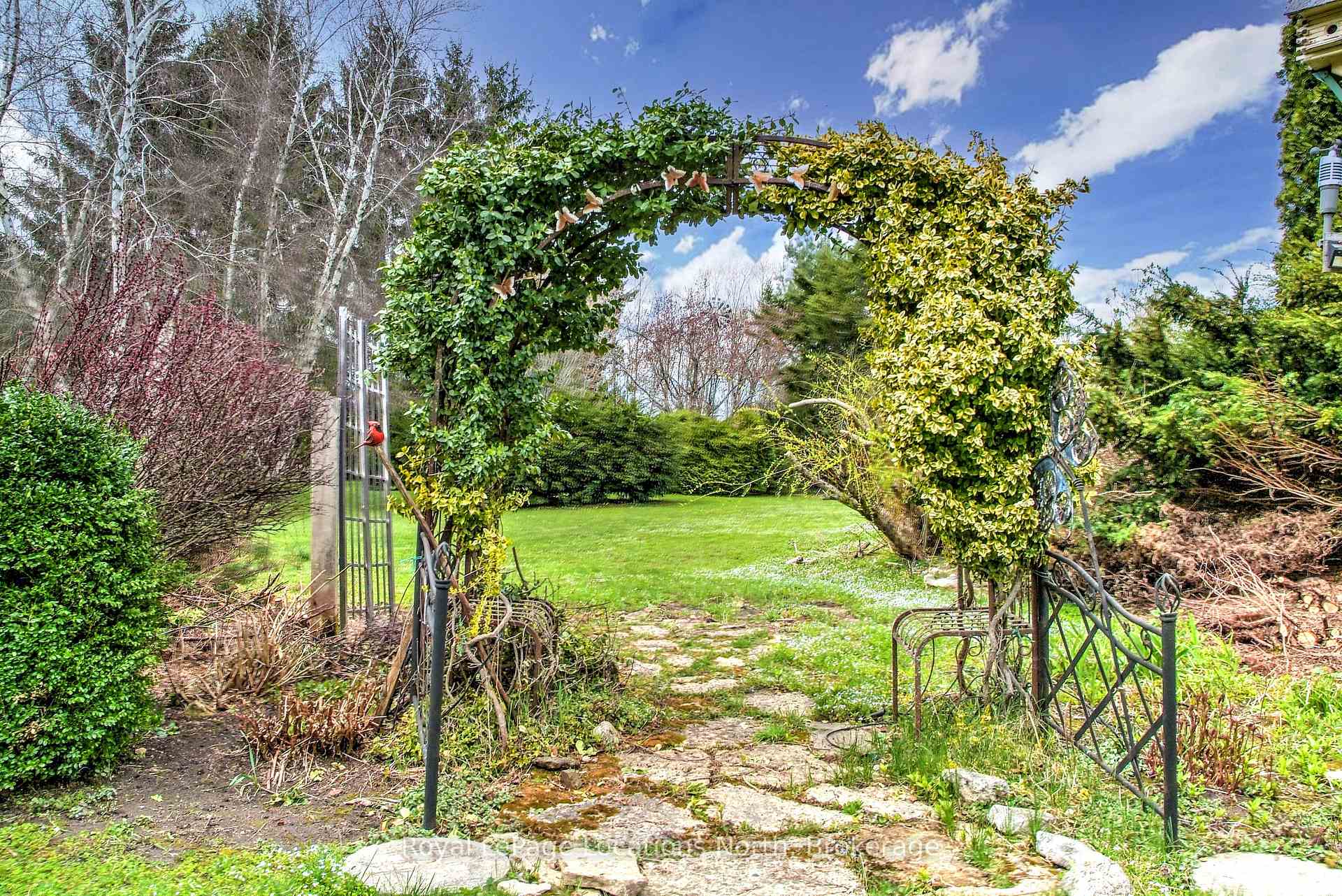Photo 28 of 256 Union Street, Meaford — HOMEH