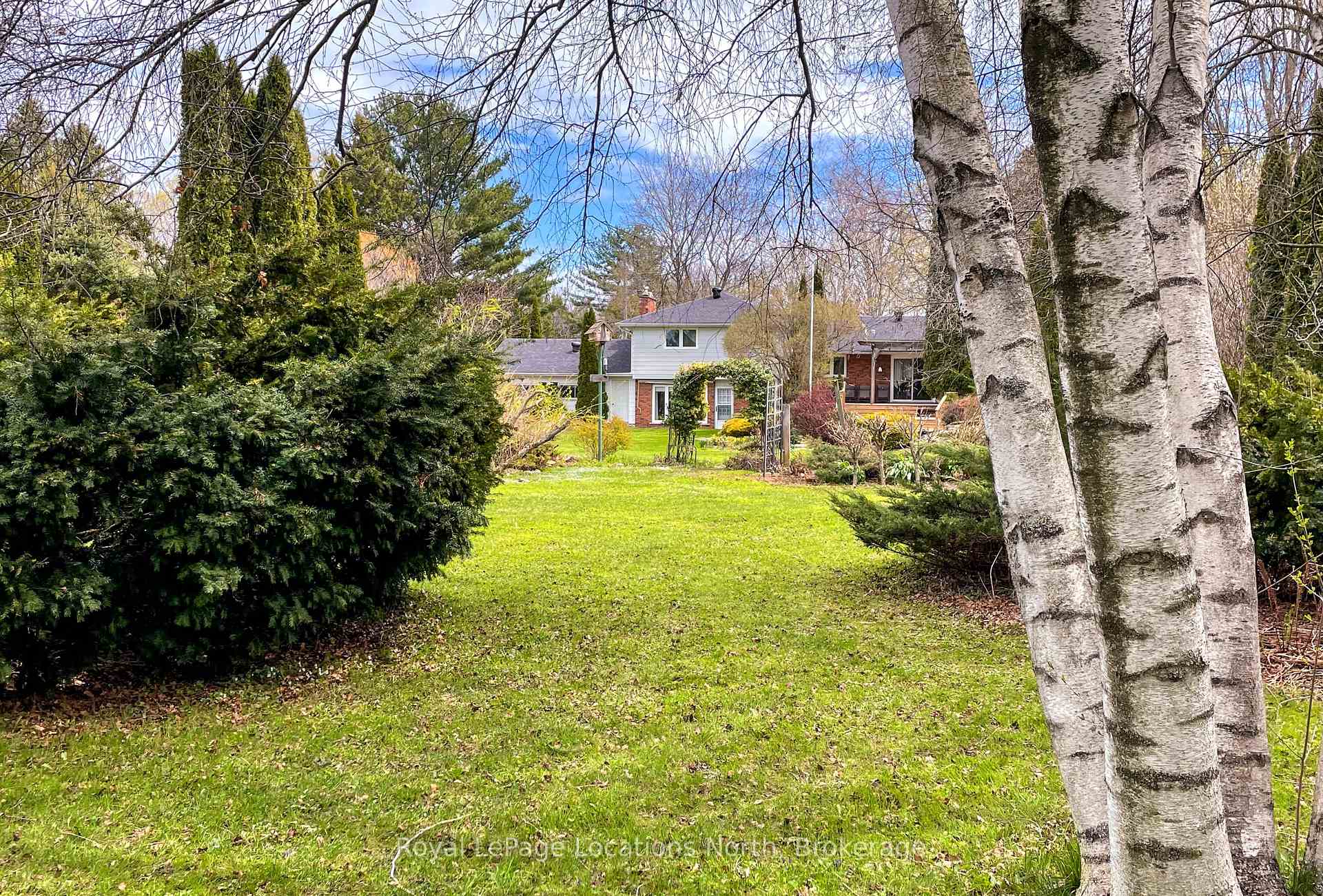 Photo 33 of 256 Union Street, Meaford — HOMEH