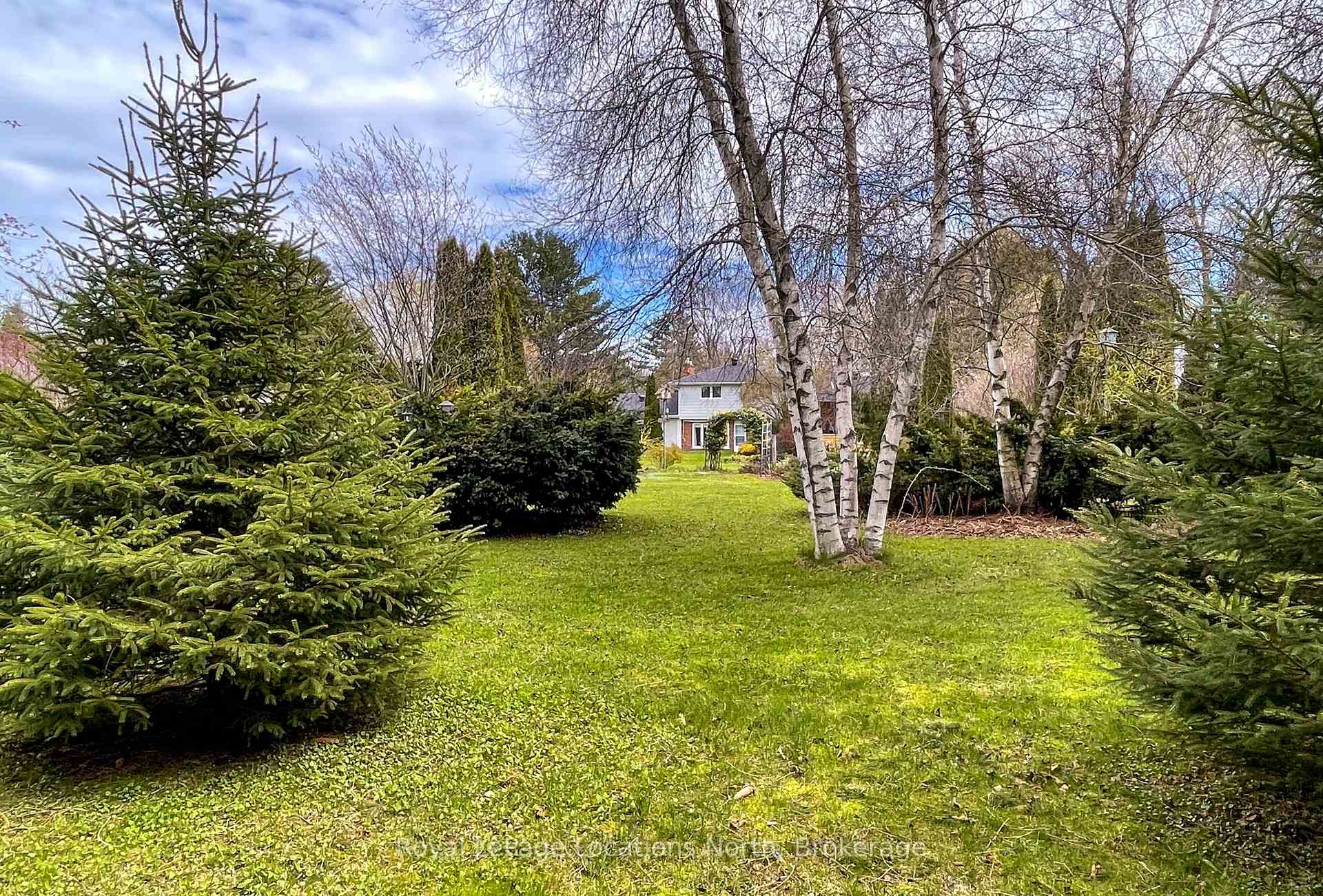Photo 34 of 256 Union Street, Meaford — HOMEH