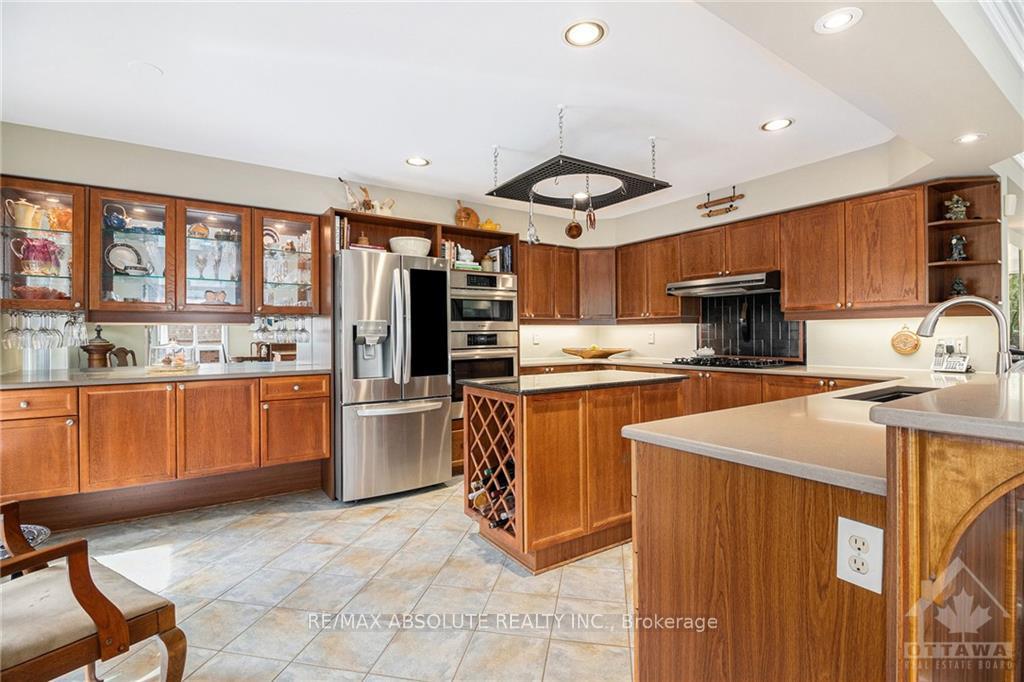 Photo 10 of 47 Robinson Avenue, Ottawa, Sandy Hill — HOMEH