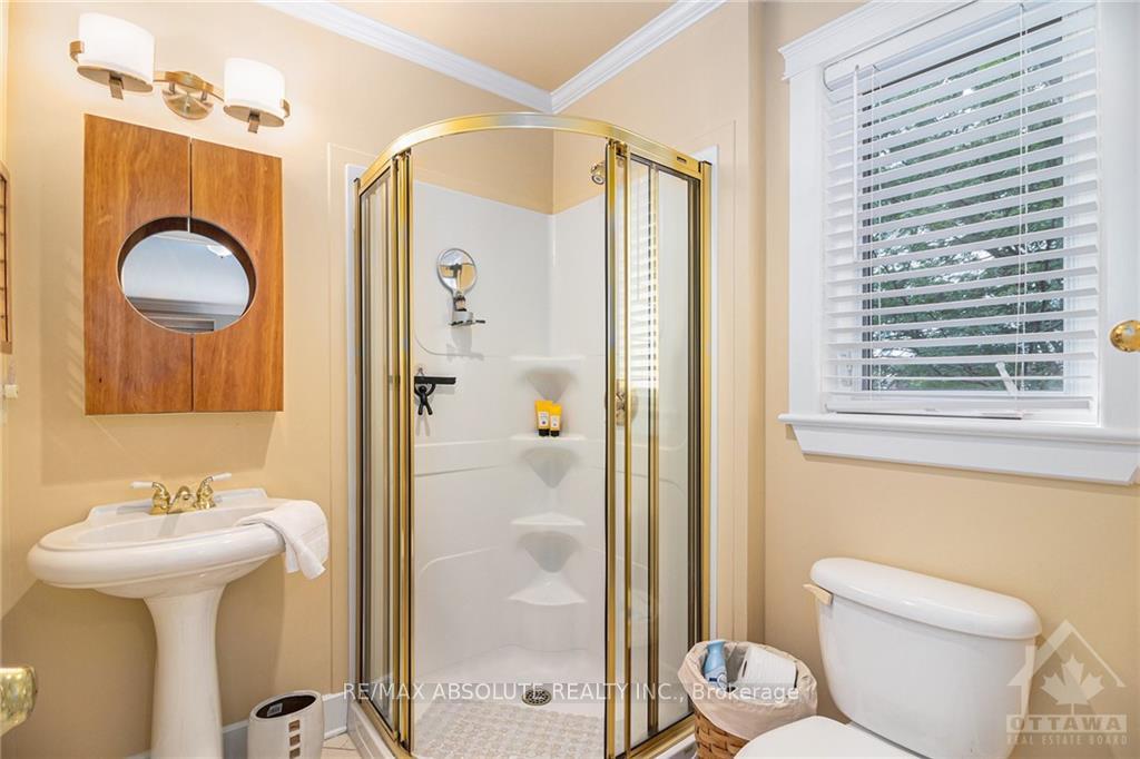 Photo 23 of 47 Robinson Avenue, Ottawa, Sandy Hill — HOMEH