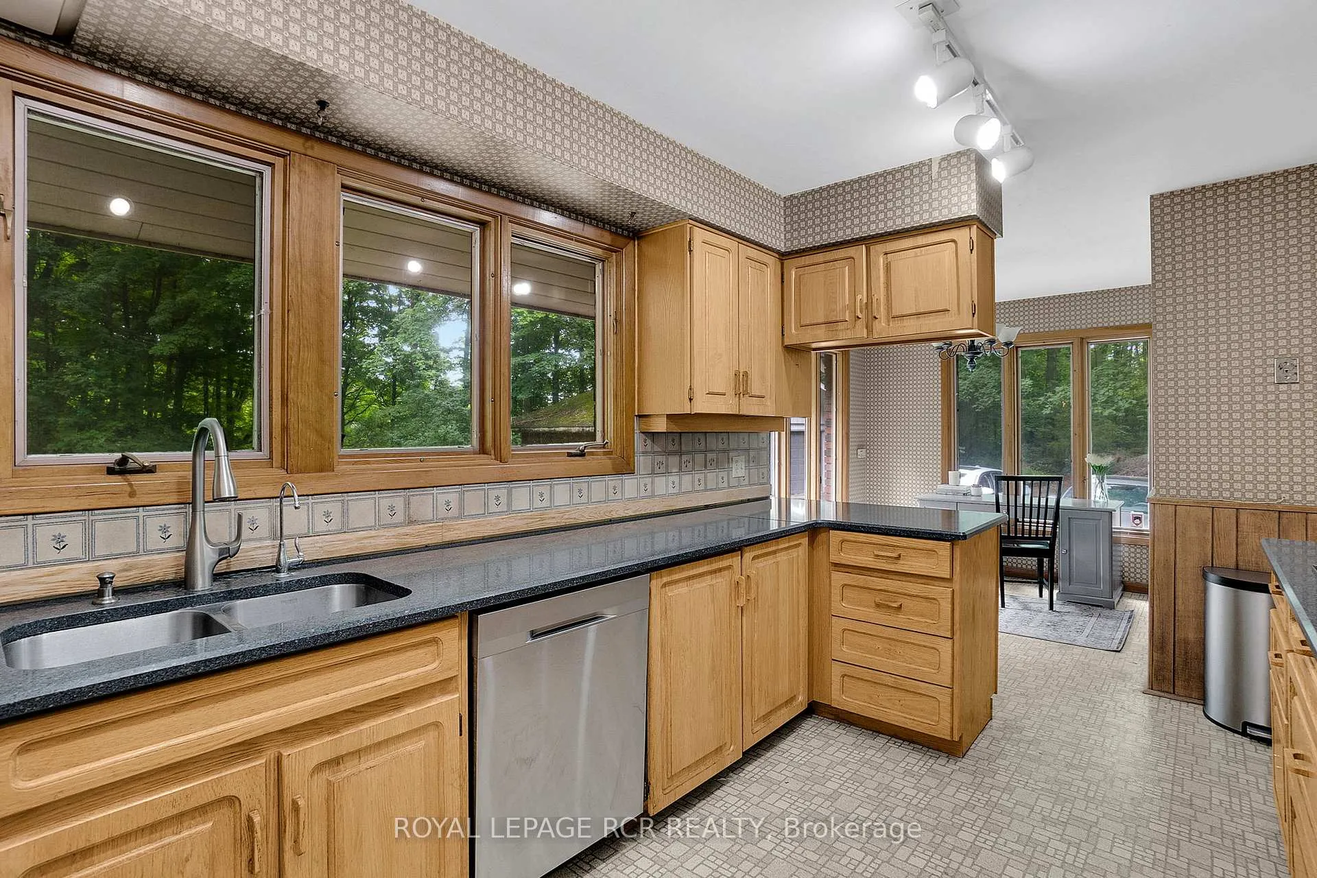 Photo 13 of 14615 8th Concession, King, Rural King — HOMEH