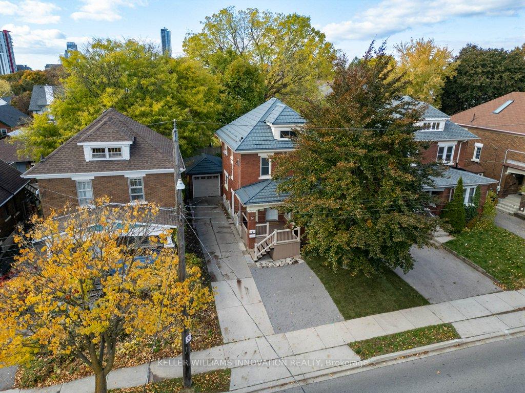 Photo 2 of 34 Stirling Avenue N, Kitchener — HOMEH