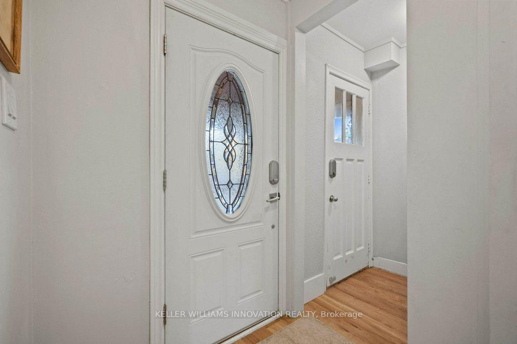 Photo 8 of 34 Stirling Avenue N, Kitchener — HOMEH