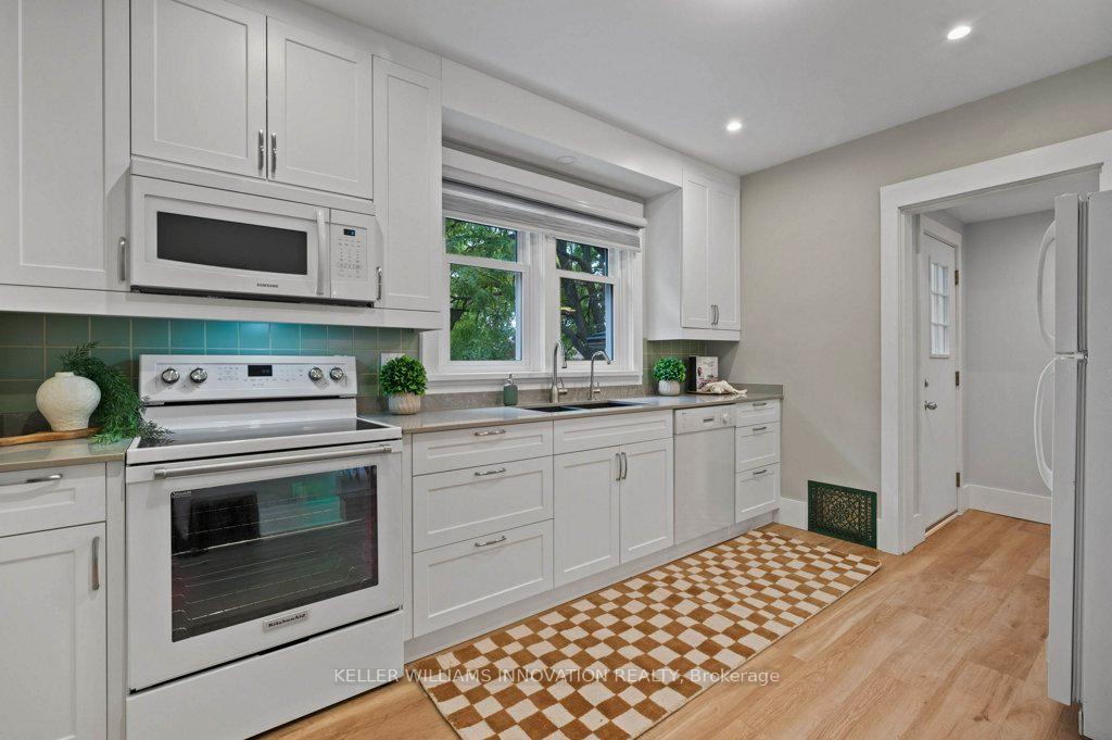 Photo 9 of 34 Stirling Avenue N, Kitchener — HOMEH