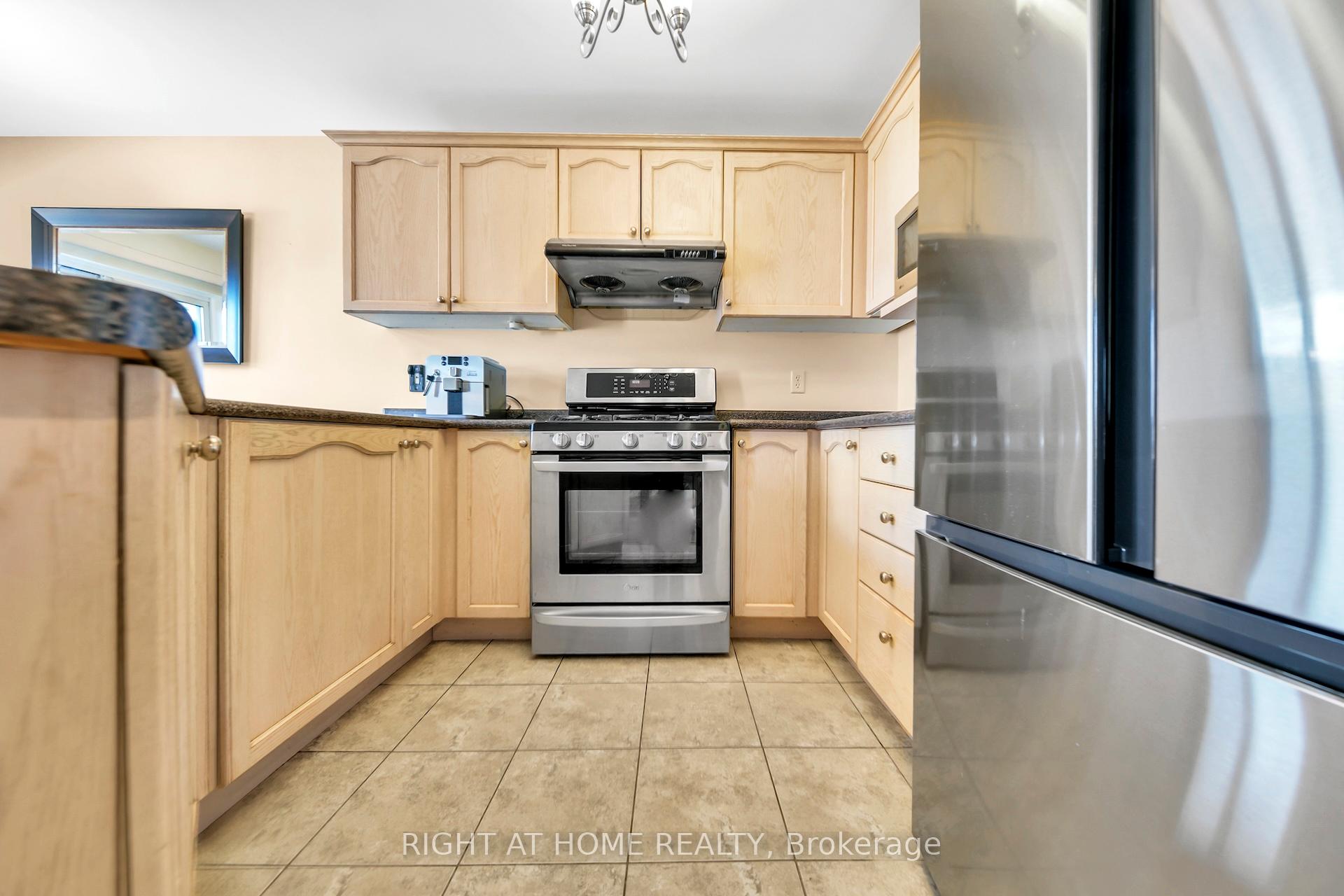 Photo 16 of 2069 Wilson Street, Innisfil, Alcona — HOMEH