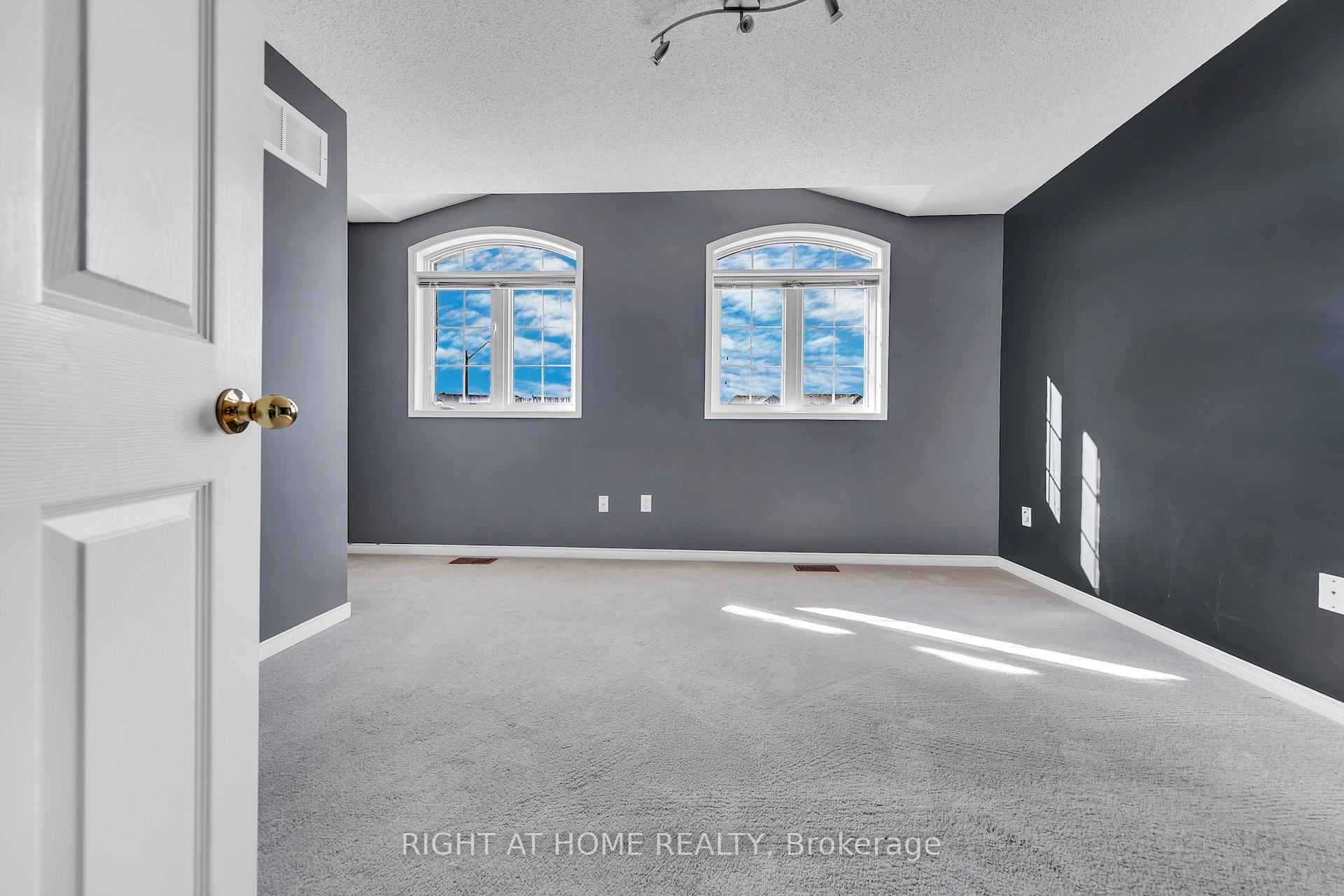 Photo 27 of 2069 Wilson Street, Innisfil, Alcona — HOMEH