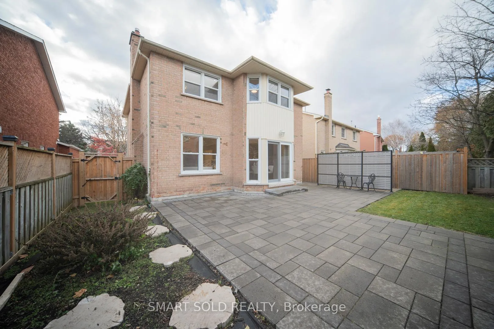 Photo 4 of 36 Stanford Road, Markham, Unionville — HOMEH