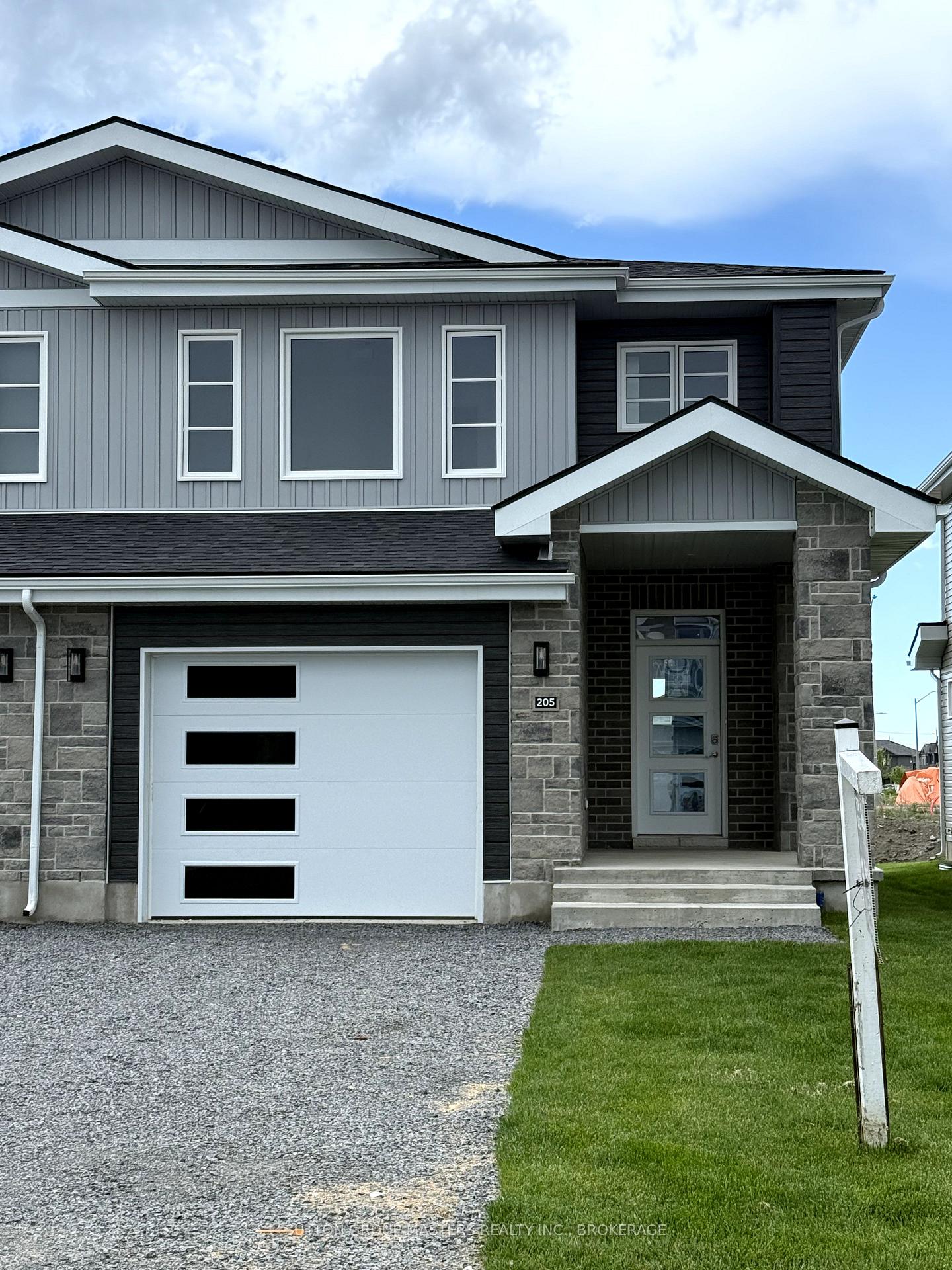 Photo 1 of 205 Superior Drive, Loyalist, Amherstview — HOMEH