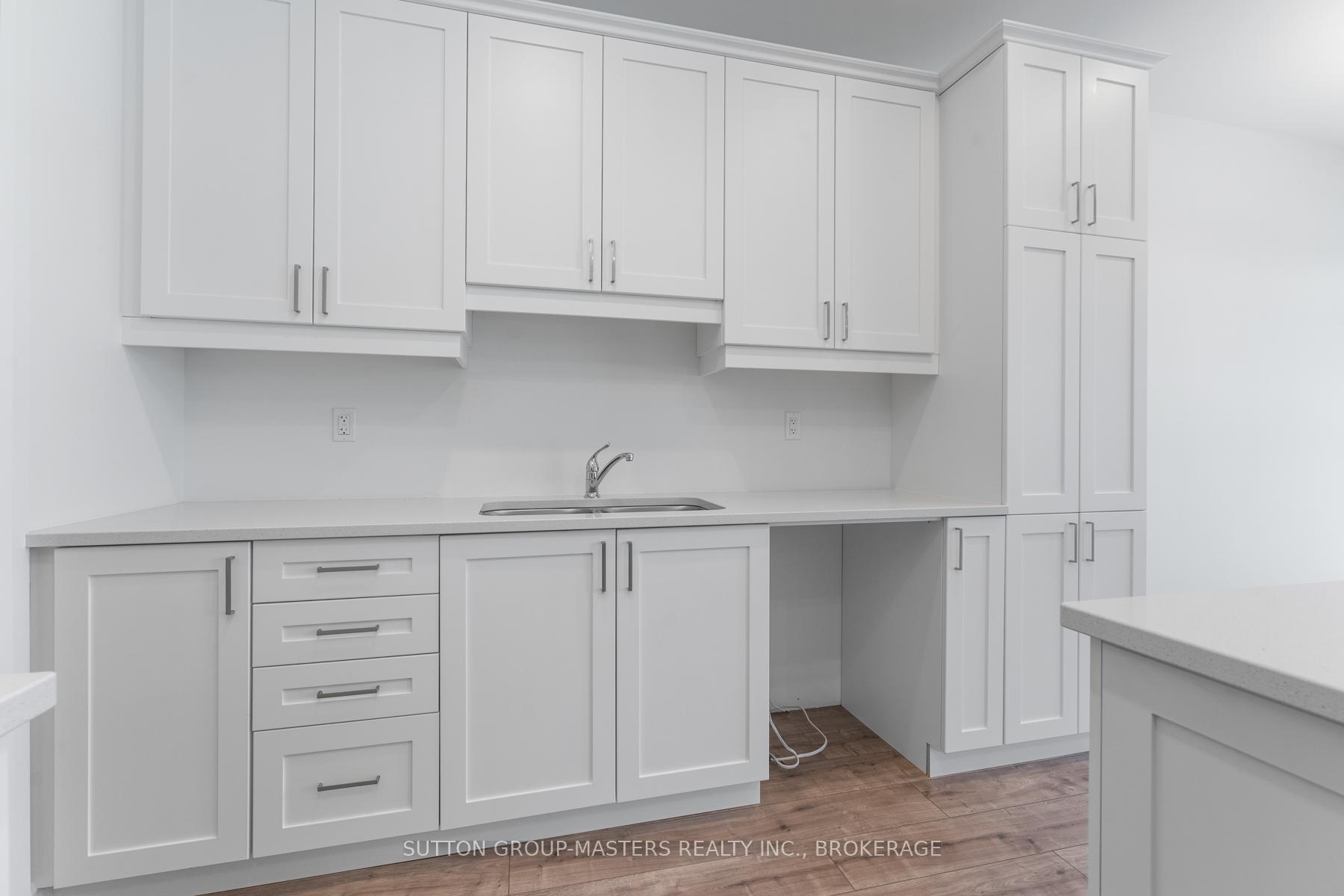 Photo 12 of 205 Superior Drive, Loyalist, Amherstview — HOMEH