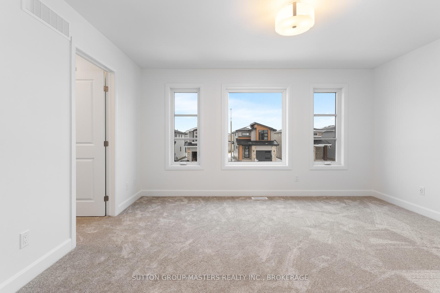 Photo 24 of 205 Superior Drive, Loyalist, Amherstview — HOMEH