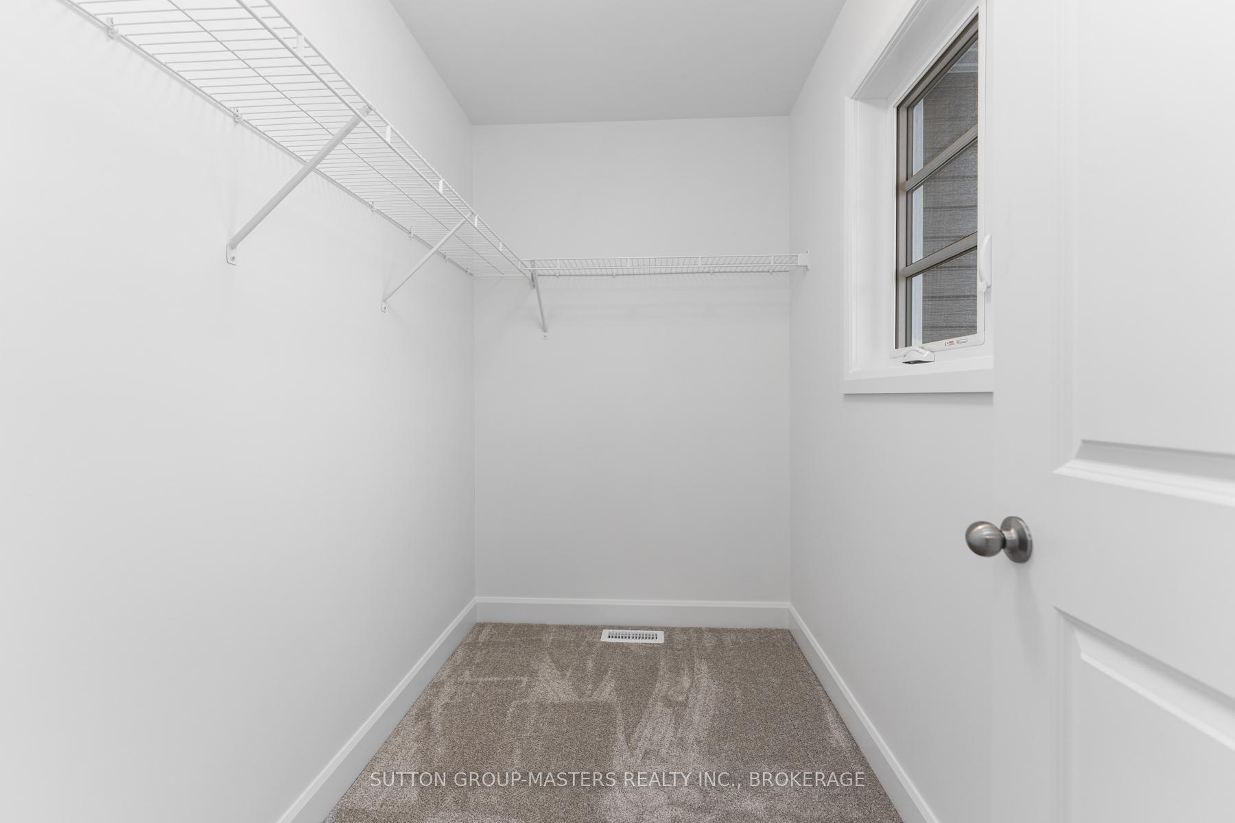Photo 25 of 205 Superior Drive, Loyalist, Amherstview — HOMEH