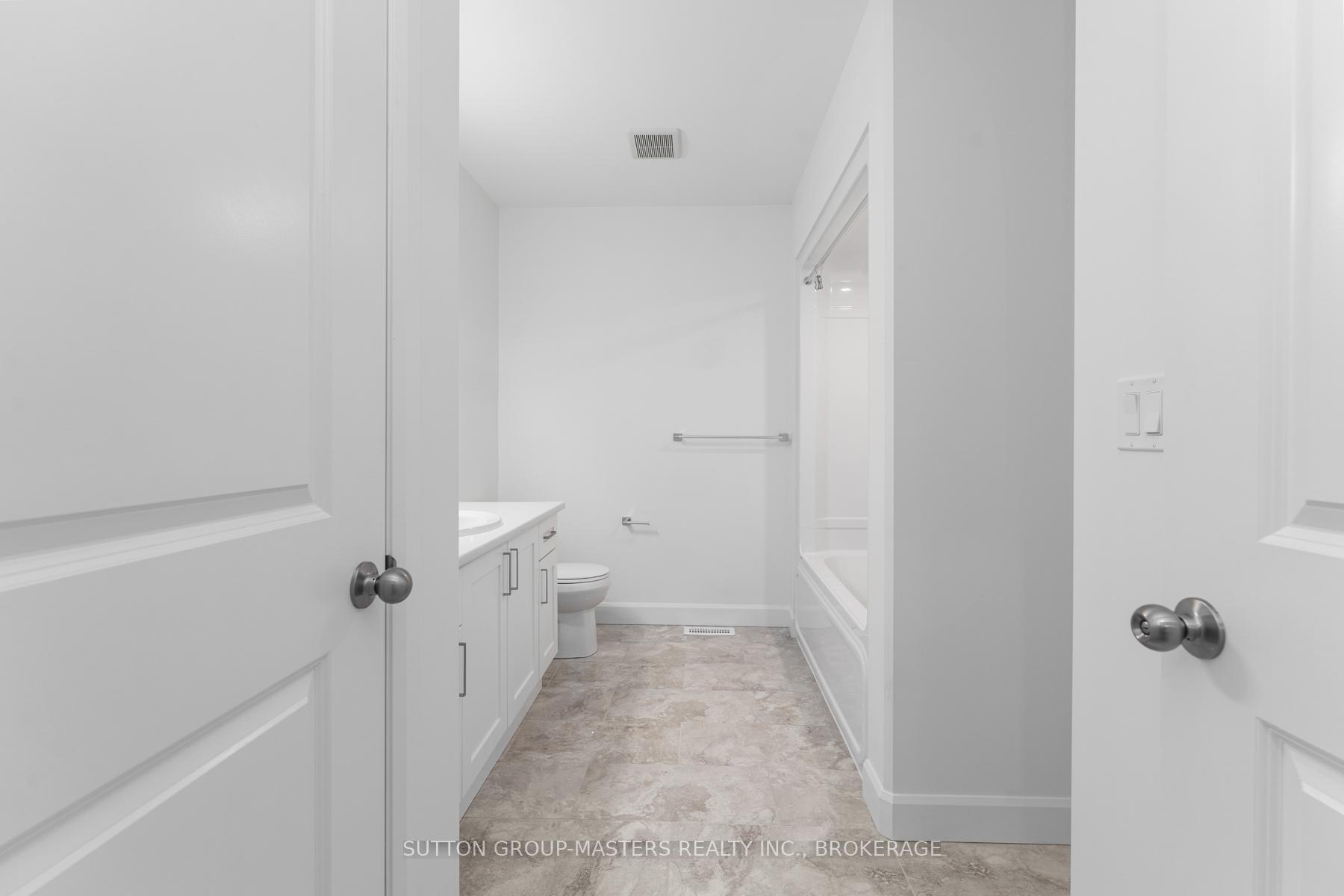 Photo 32 of 205 Superior Drive, Loyalist, Amherstview — HOMEH