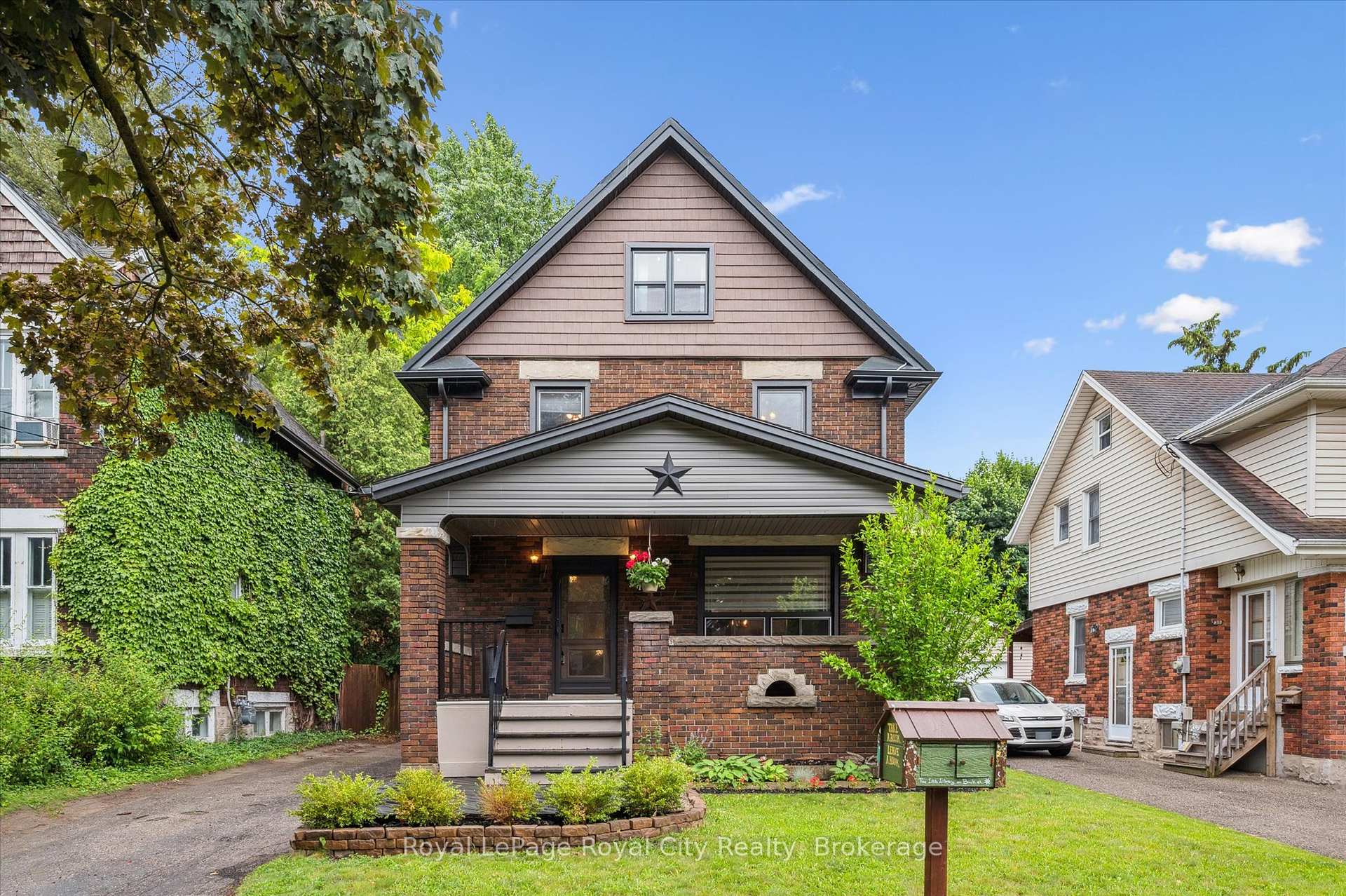 Photo 1 of 37 Brock Street, Kitchener — HOMEH