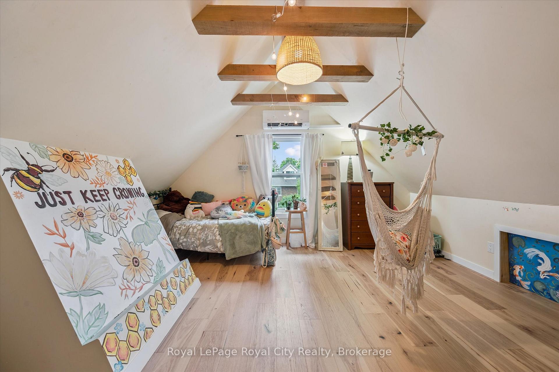 Photo 33 of 37 Brock Street, Kitchener — HOMEH