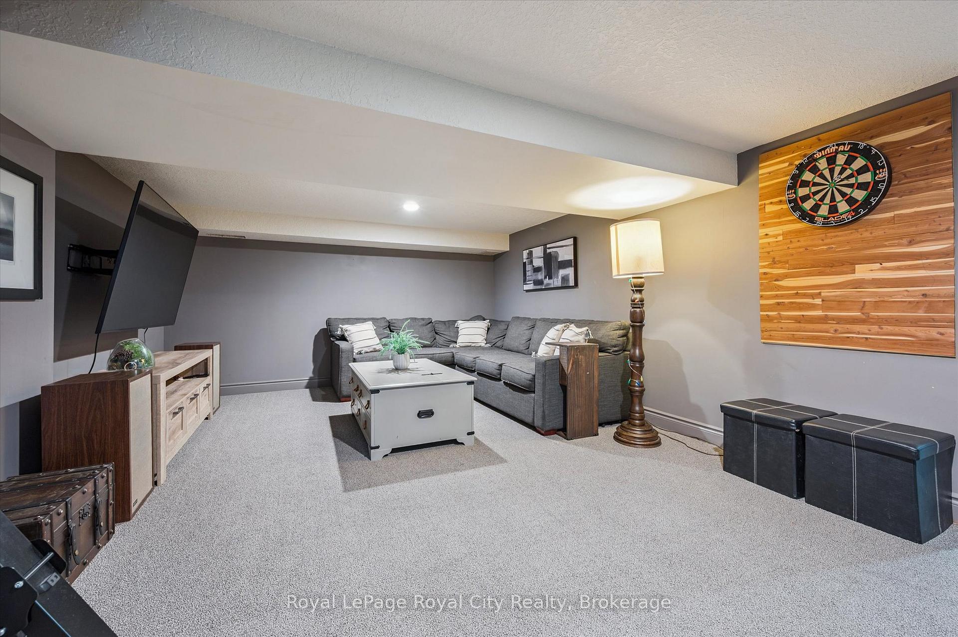 Photo 34 of 37 Brock Street, Kitchener — HOMEH