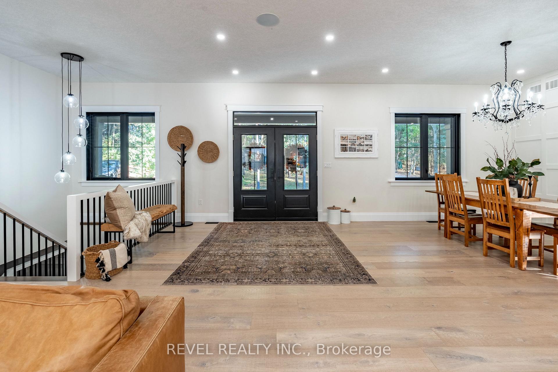 Photo 12 of 7404 Wellington Road 11, Mapleton, Rural Mapleton — HOMEH