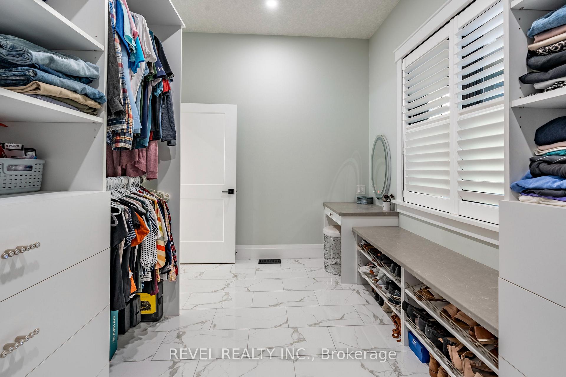 Photo 19 of 7404 Wellington Road 11, Mapleton, Rural Mapleton — HOMEH