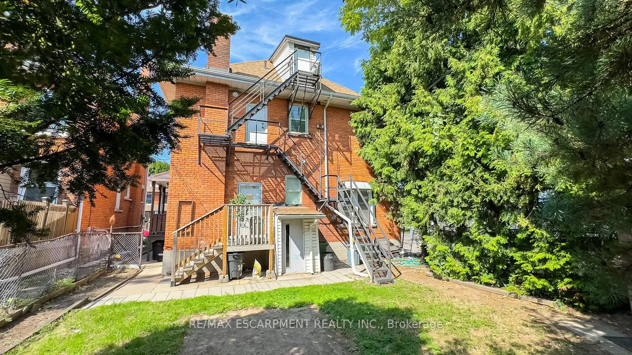 Photo 40 of Unit 2, 11 Eastbourne Avenue, Hamilton, St. Clair — HOMEH