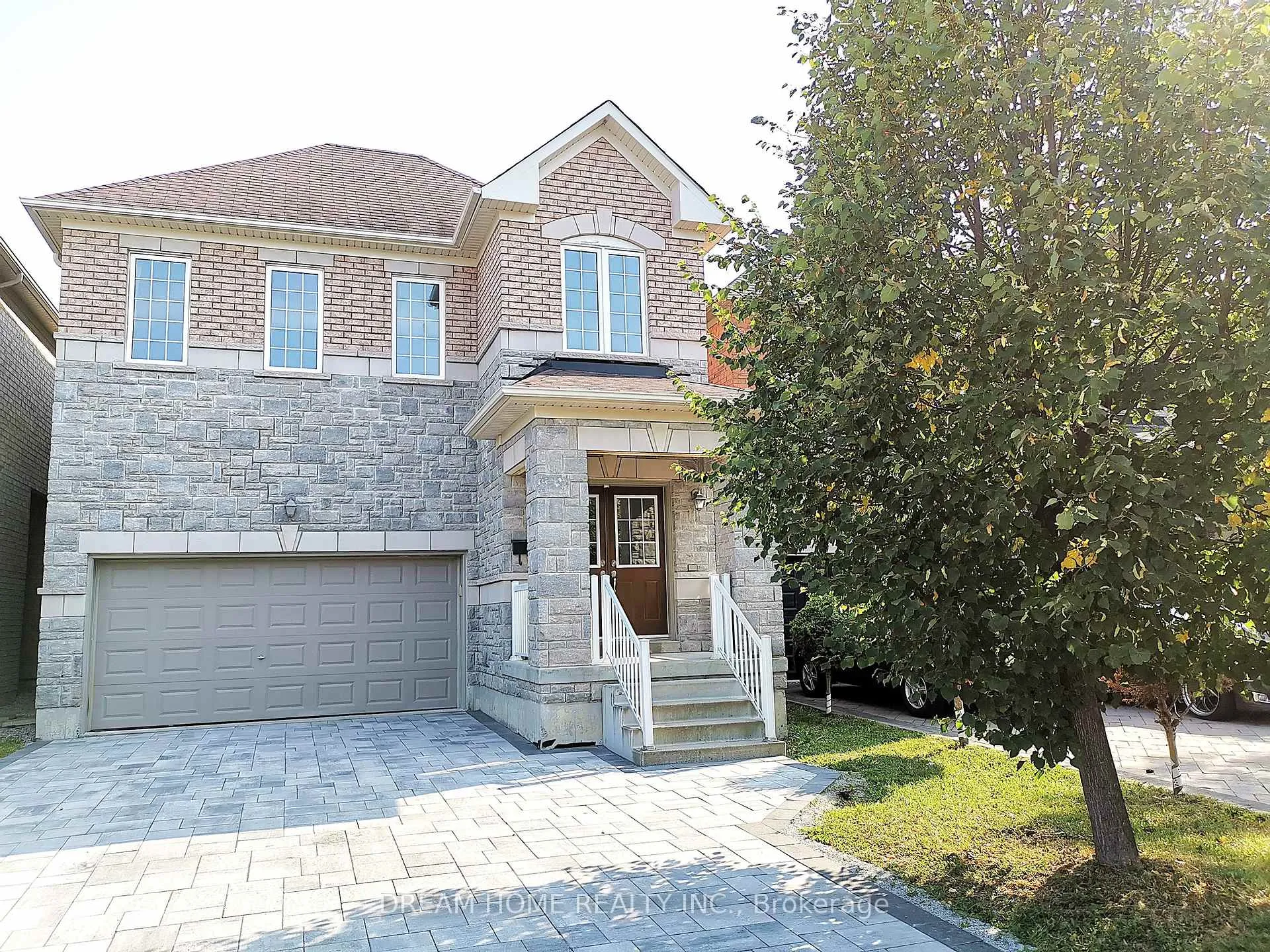 Front of 269 Helen Avenue