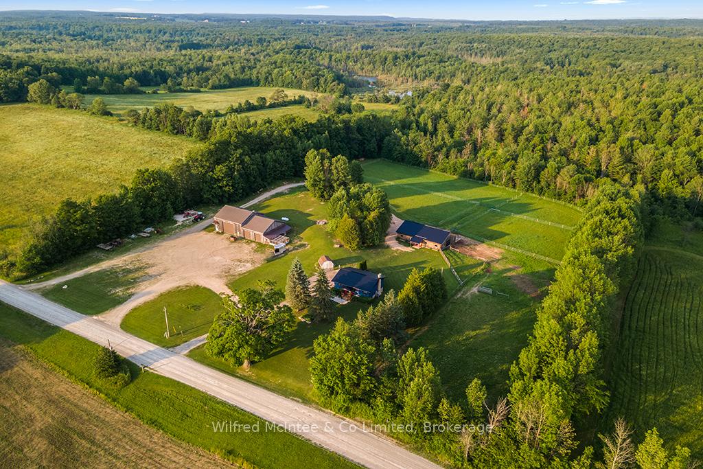 Photo 3 of 397461 Concession 10, Meaford — HOMEH