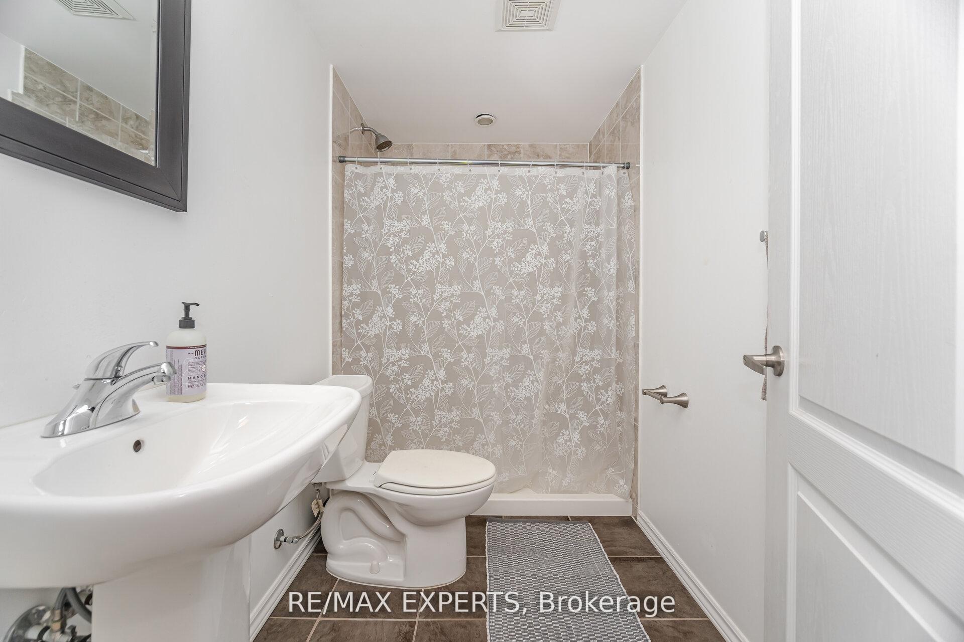 Photo 12 of 1311 Coleman Crescent, Innisfil, Alcona — HOMEH