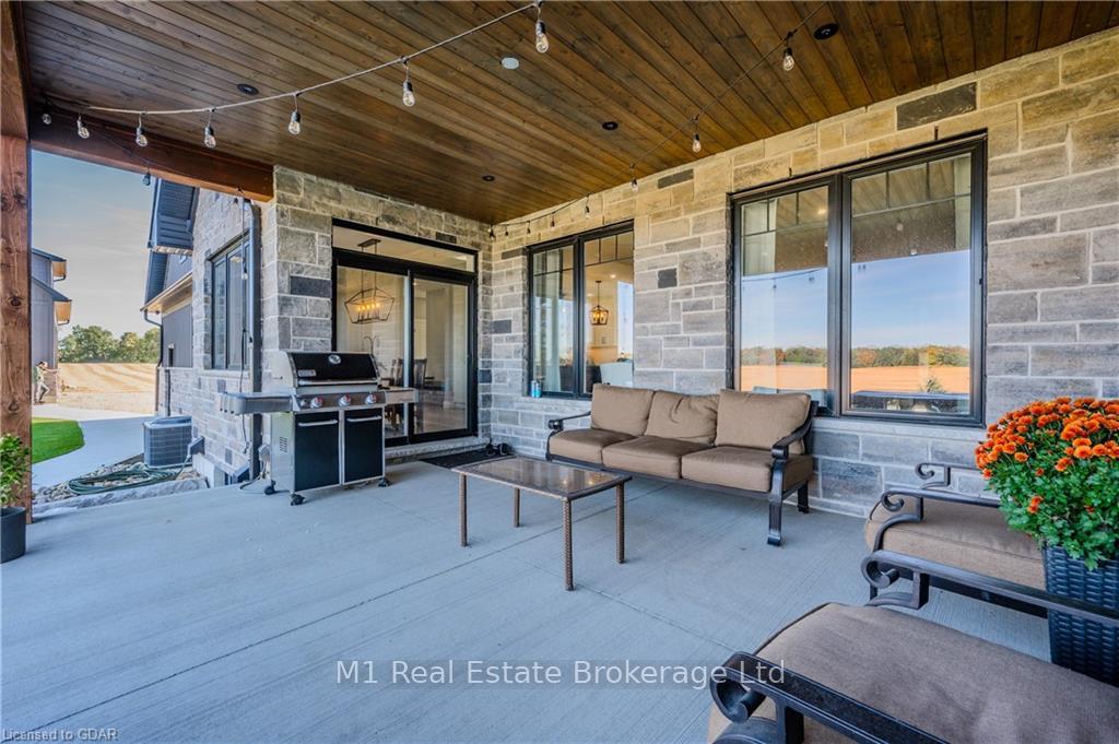 Photo 23 of 70 Bedell Drive, Mapleton, Rural Mapleton — HOMEH