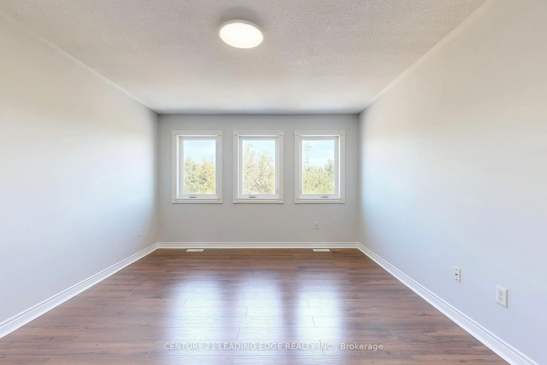 Photo 16 of 58 Redkey Drive, Markham, Milliken Mills East — HOMEH