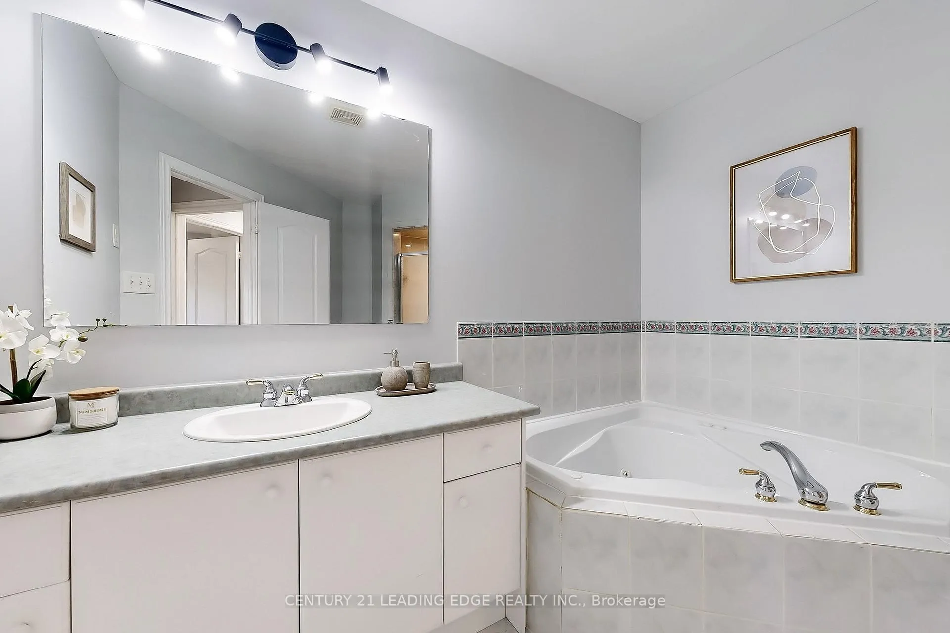Photo 19 of 58 Redkey Drive, Markham, Milliken Mills East — HOMEH